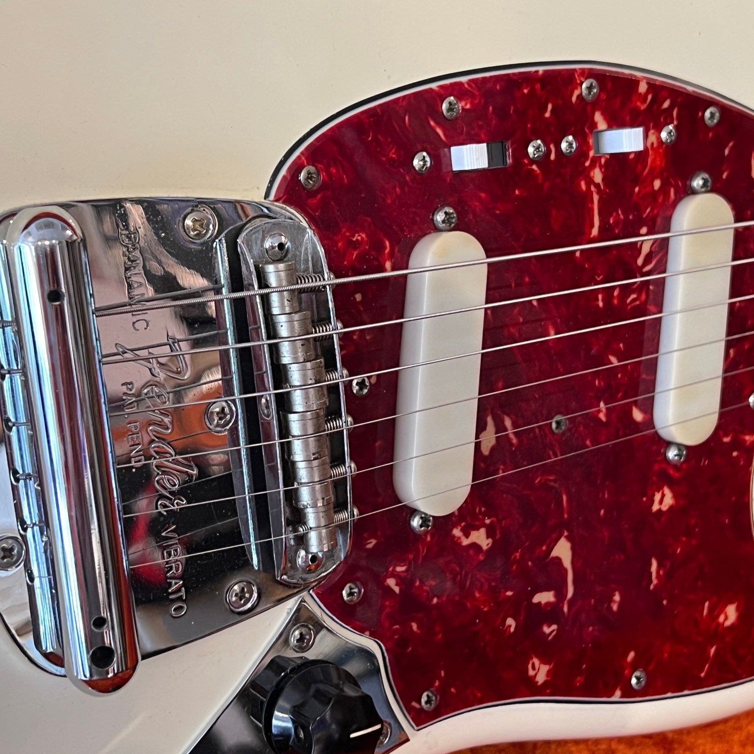 Fender Mustang Electric Guitar Original White 1964