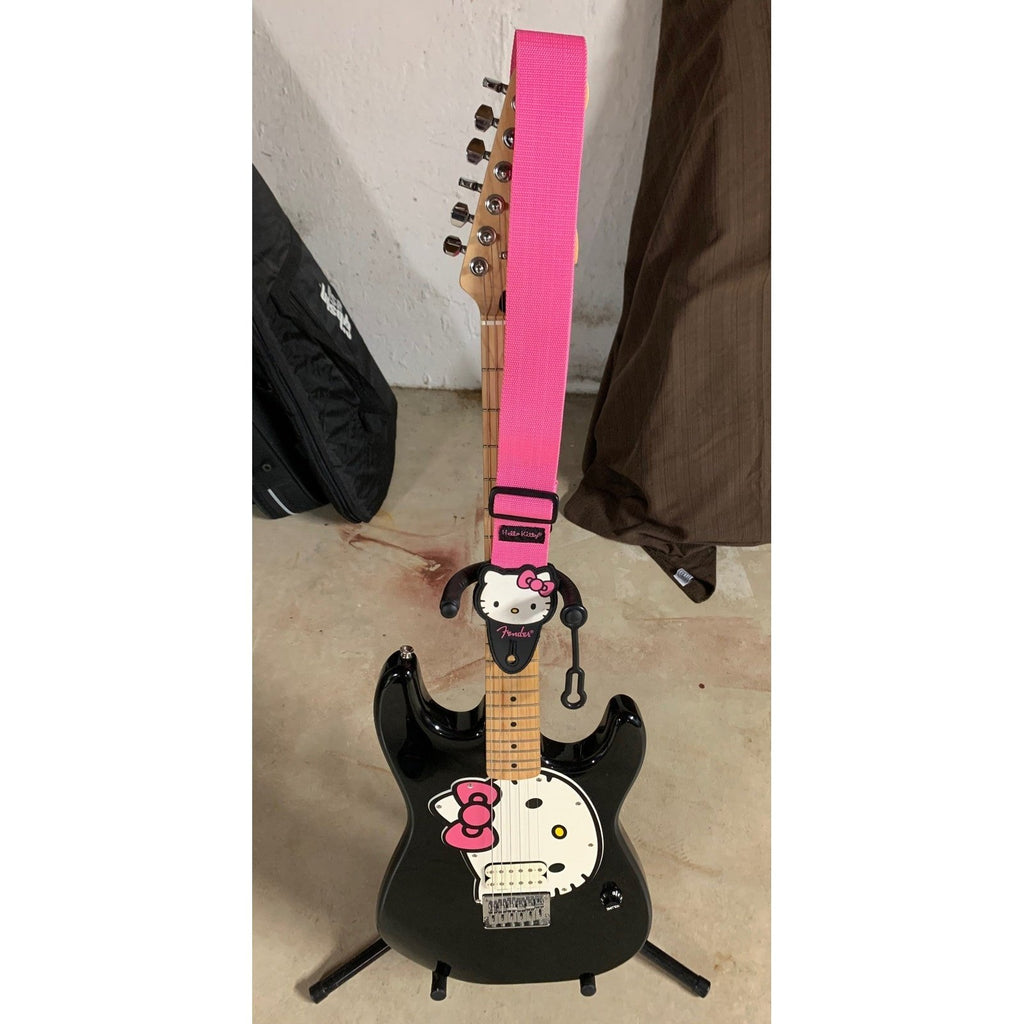 Fender Squier Hello Kitty Stratocaster Electric Guitar w/HSC and matching strap excellent (used)