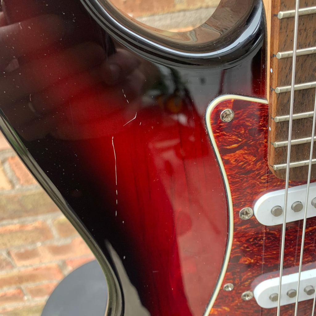 Fender Squier Standard Stratocaster Indonesia Redburst 2006