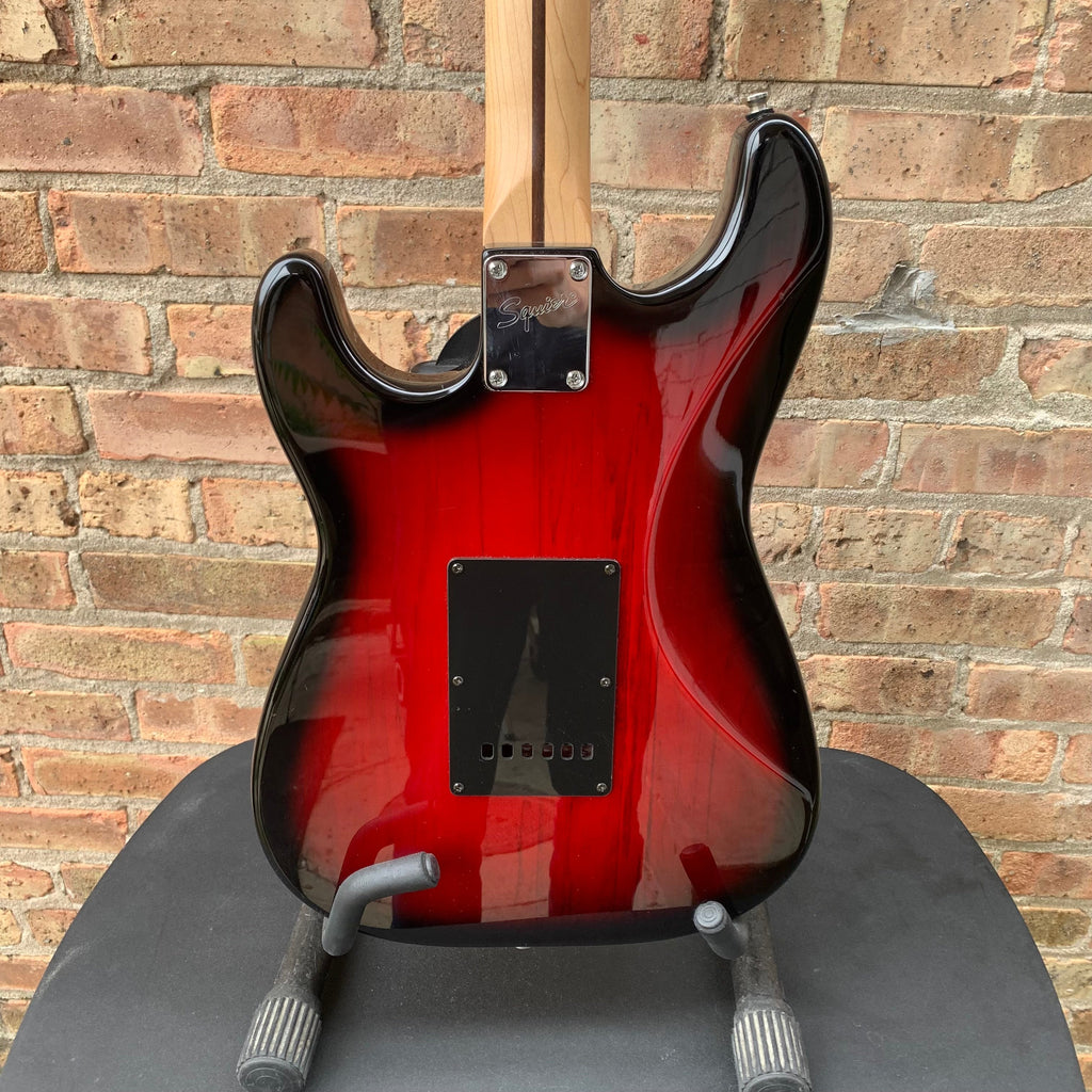 Fender Squier Standard Stratocaster Indonesia Redburst 2006