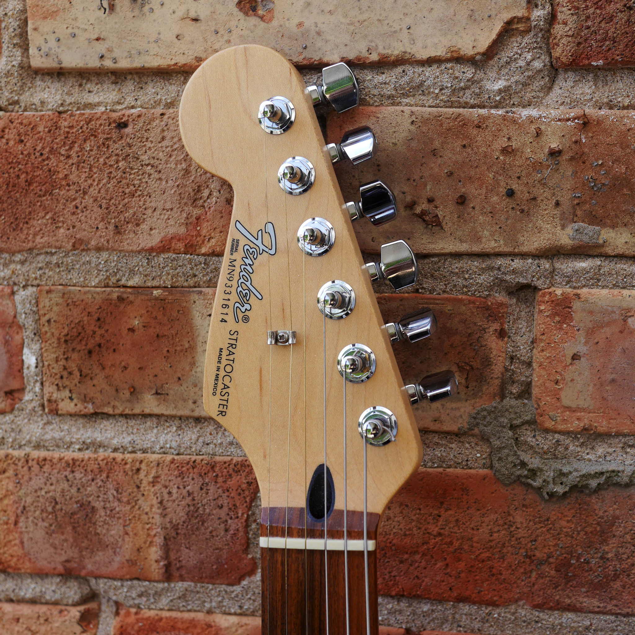 Fender Stratocaster MIM Left-Handed Blue 1999-2000 w/Tweed HSC