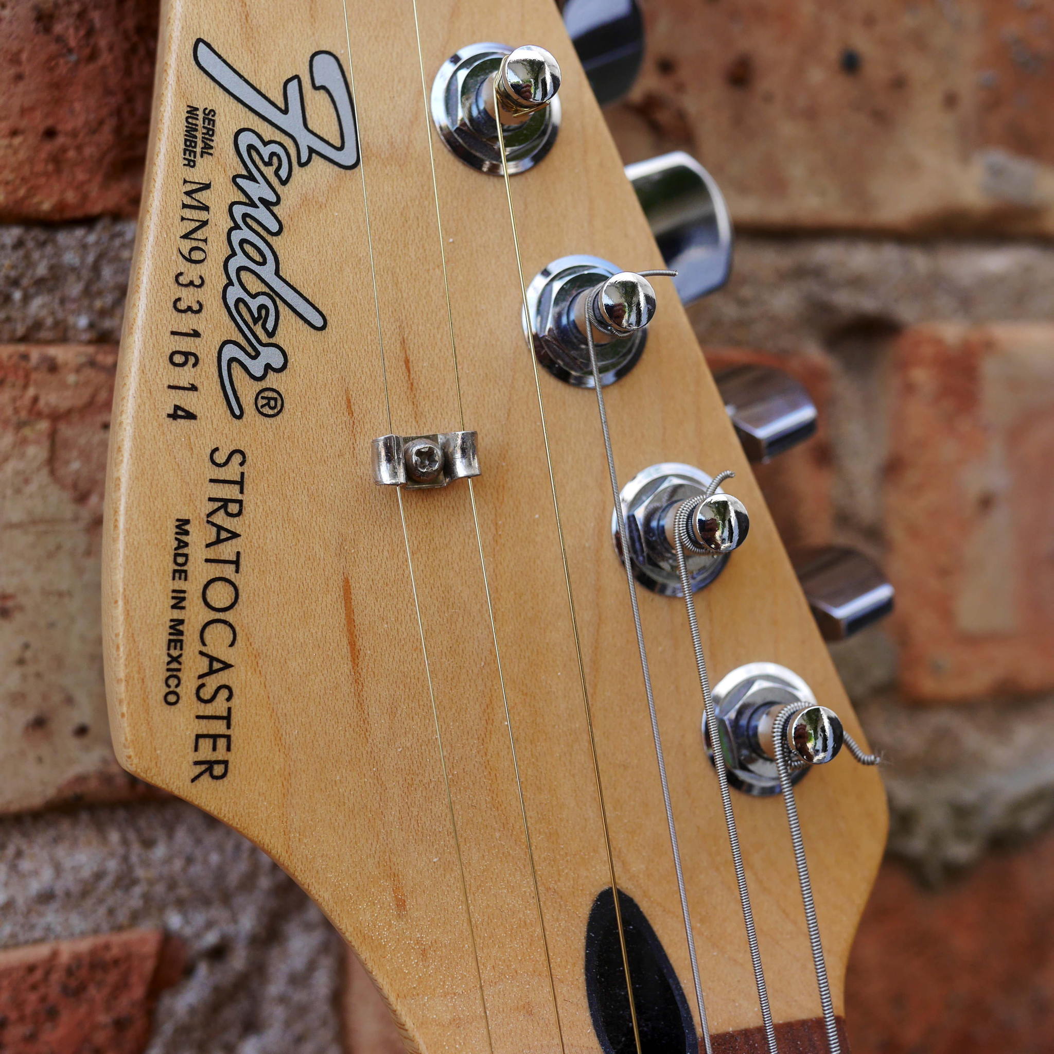 Fender Stratocaster MIM Left-Handed Blue 1999-2000 w/Tweed HSC