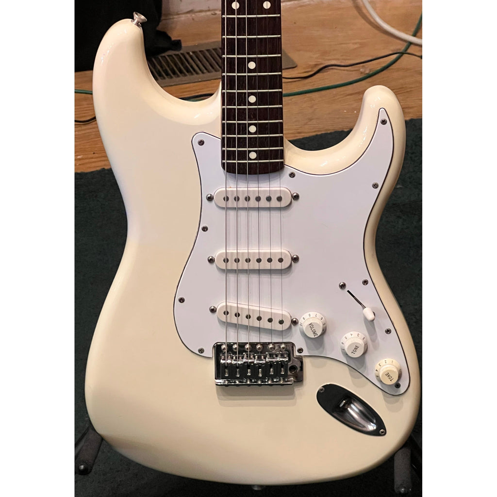 Fender Stratocaster Olympic White 1984-1985 Japan