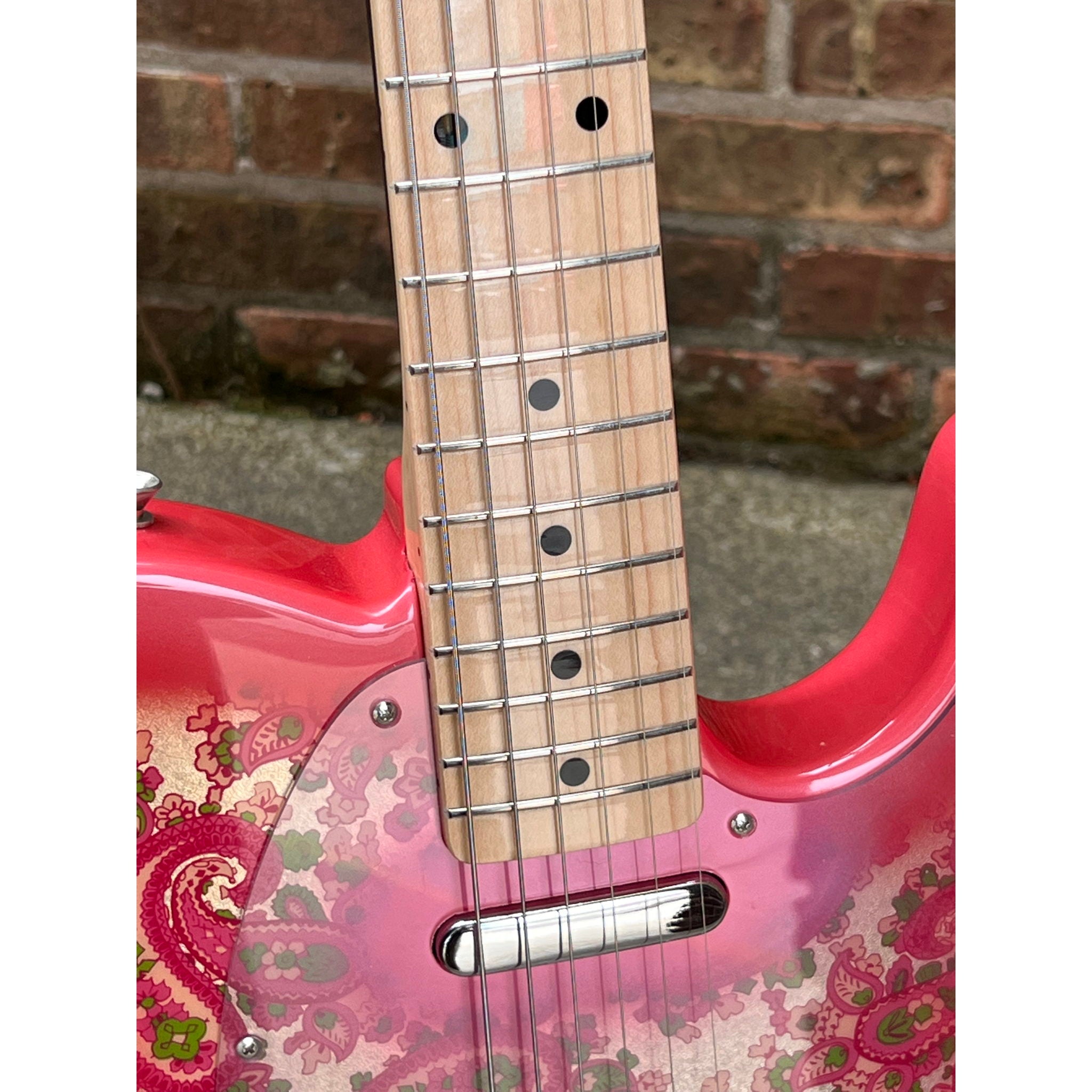 Fender Telecaster Pink Paisley 2001 Japan