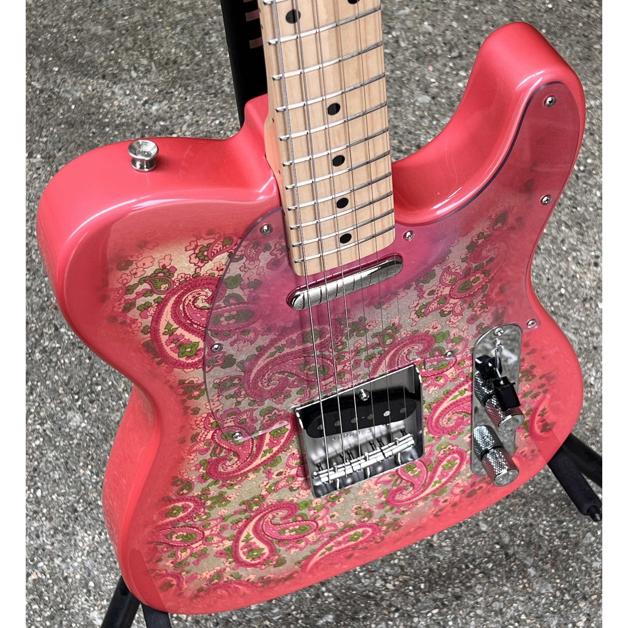 Fender Telecaster Pink Paisley 2001 Japan