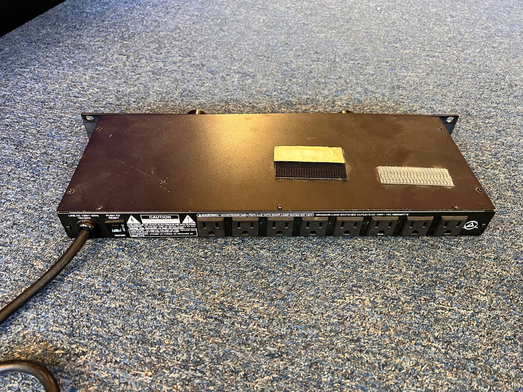 Furman Power Conditioner Merit Series Model M-8L (used)