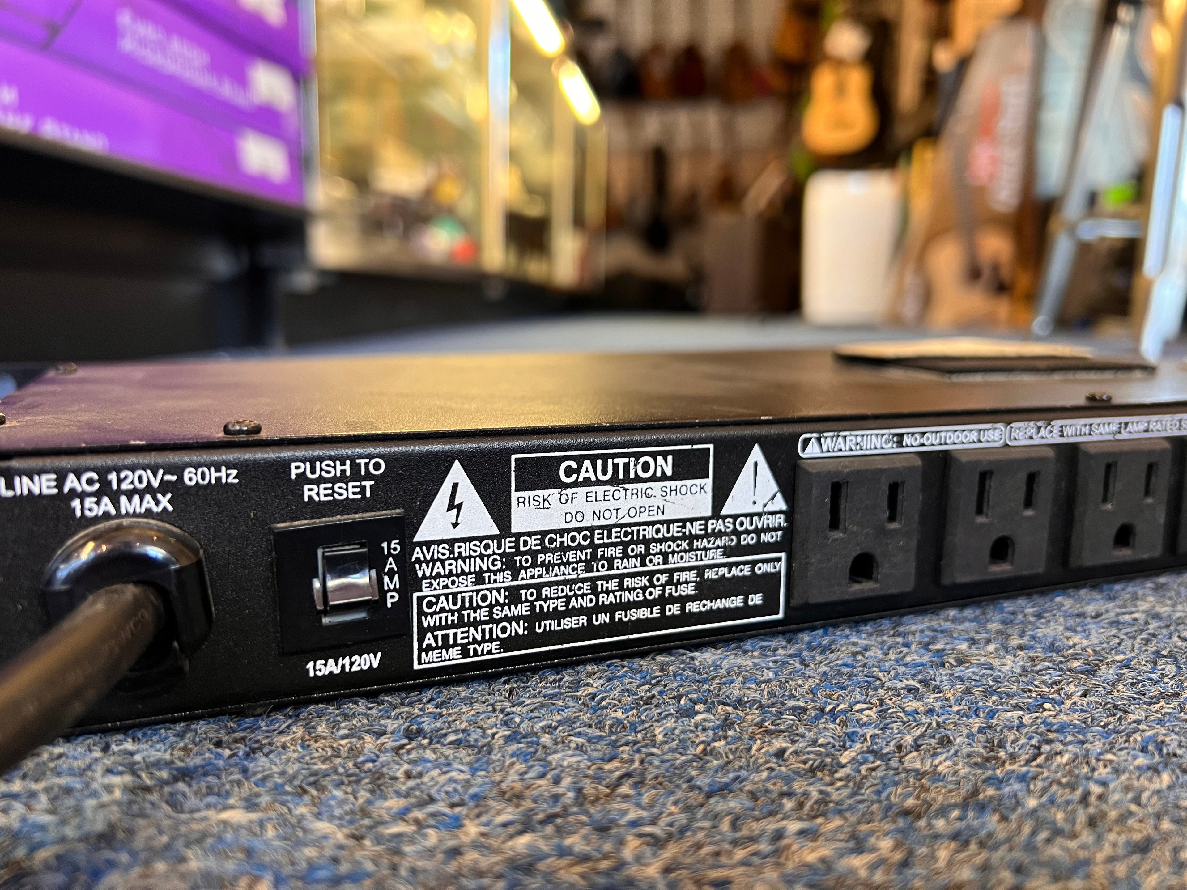 Furman Power Conditioner Merit Series Model M-8L (used)