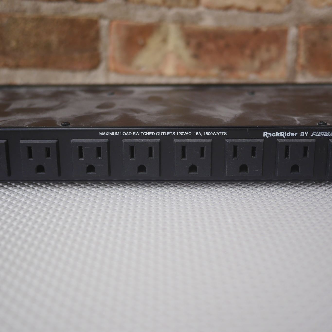 Furman Rack Rider RR-15 Power Conditioner w/Lights Rack Mount Strip (used)