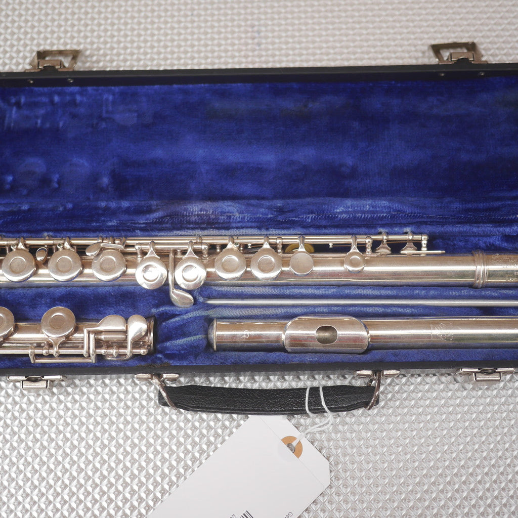 Gemeinhardt 2SP Flute Nickel Silver finish (used)