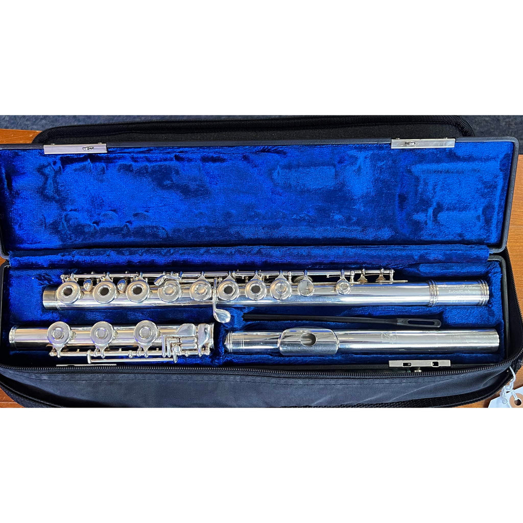 Gemeinhardt Model 3HSB LOW B Open Hole Flute (used)