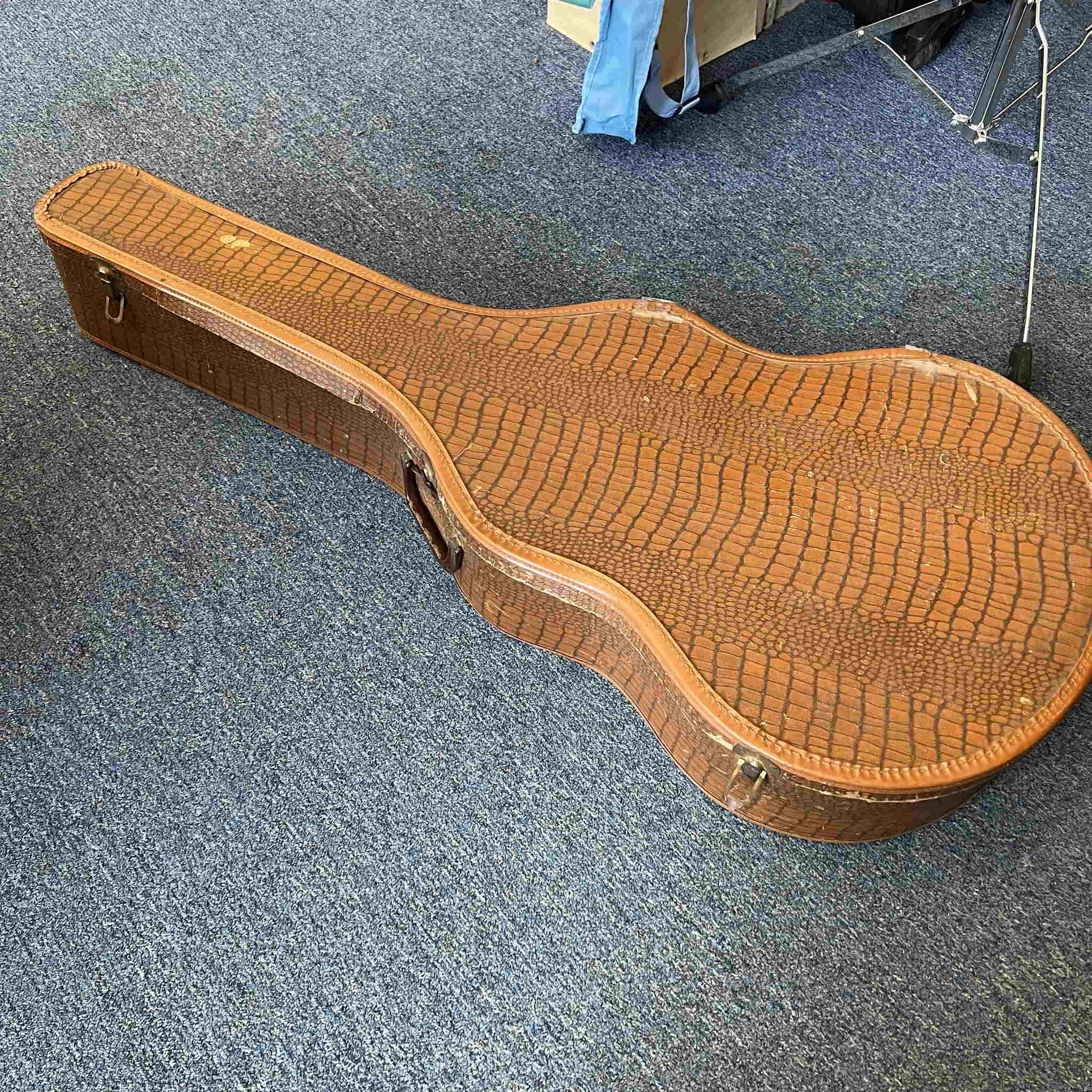 Gibson Chipboard Guitar Case Vintage Faux Alligator