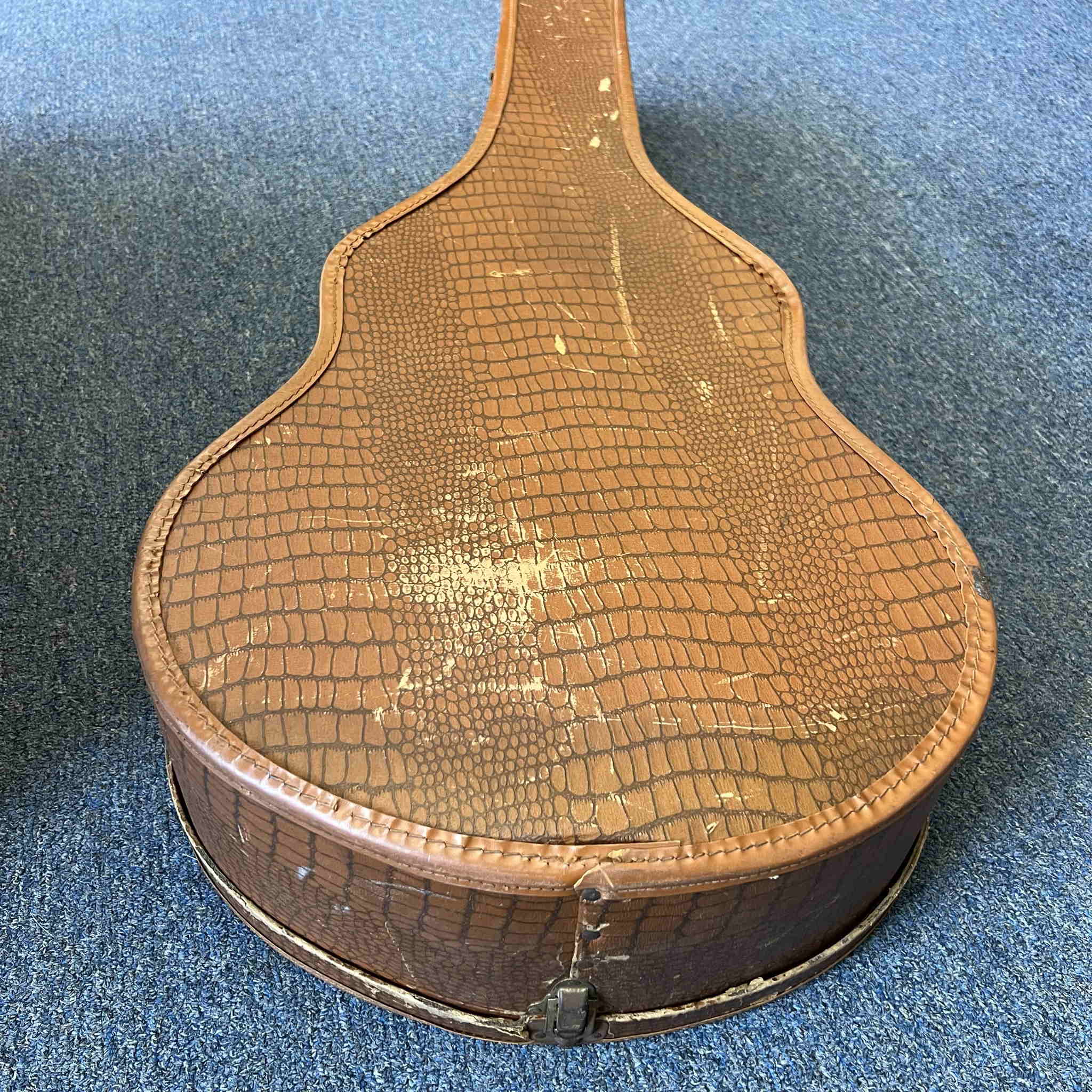 Gibson Chipboard Guitar Case Vintage Faux Alligator