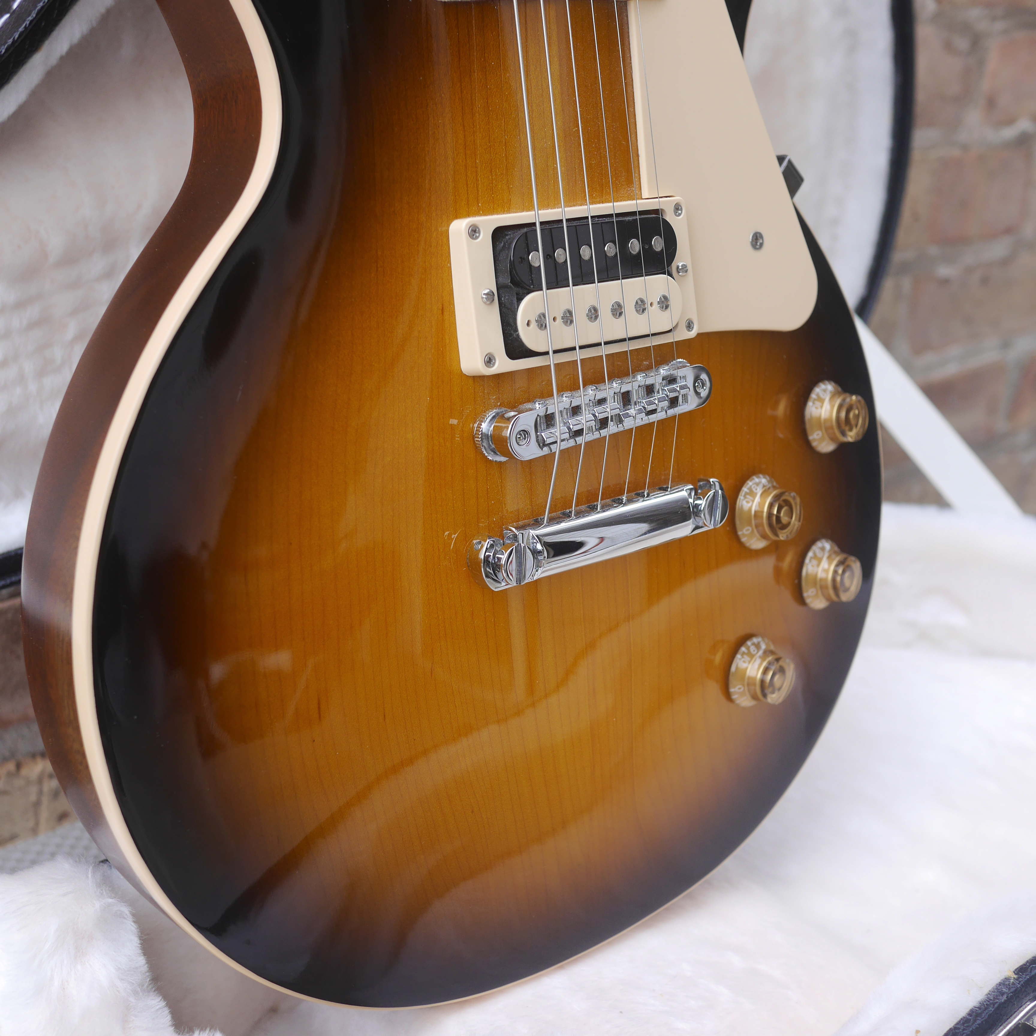 Gibson Les Paul Traditional Pro Exclusive 2011 Vintage Sunburst Excellent
