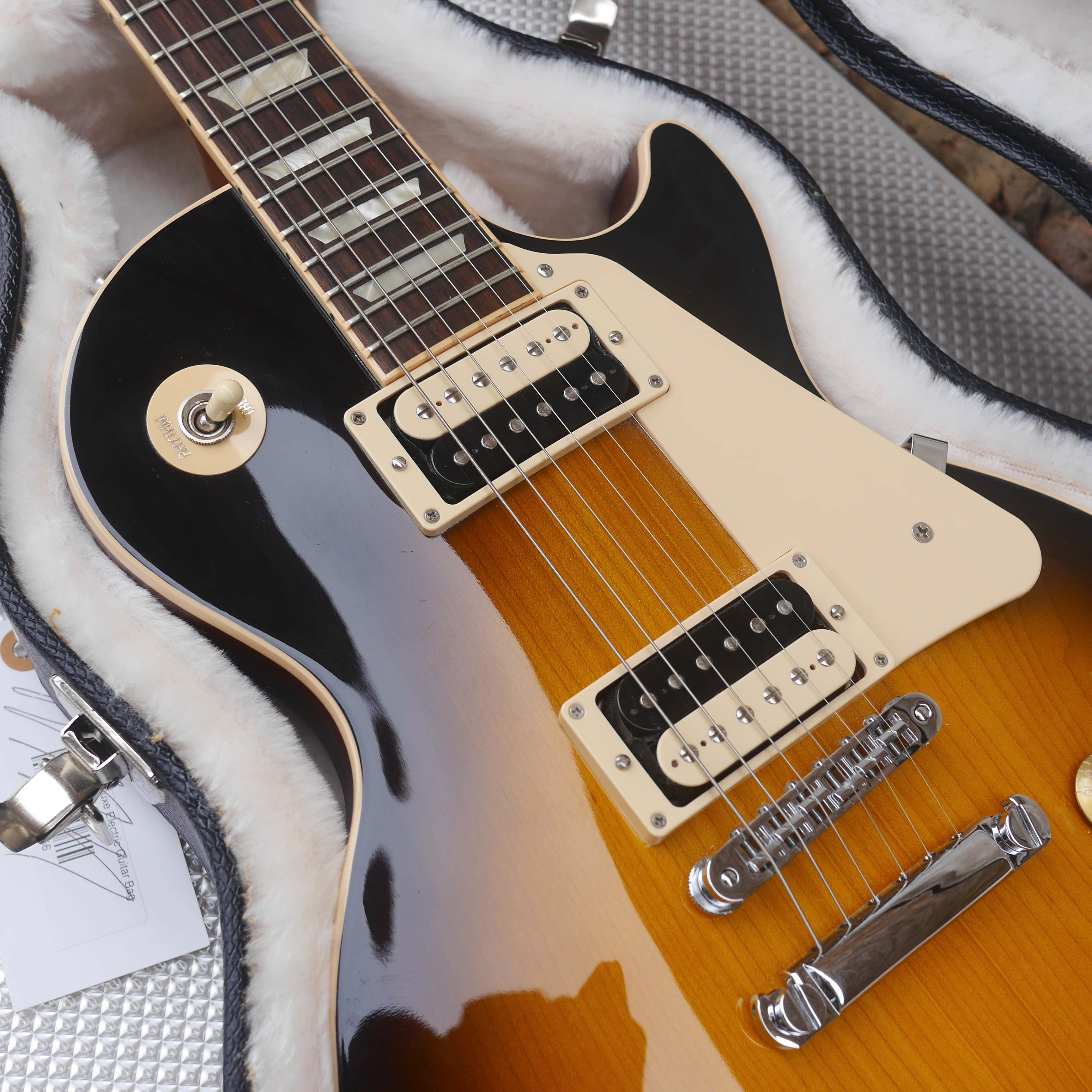 Gibson Les Paul Traditional Pro Exclusive 2011 Vintage Sunburst Excellent