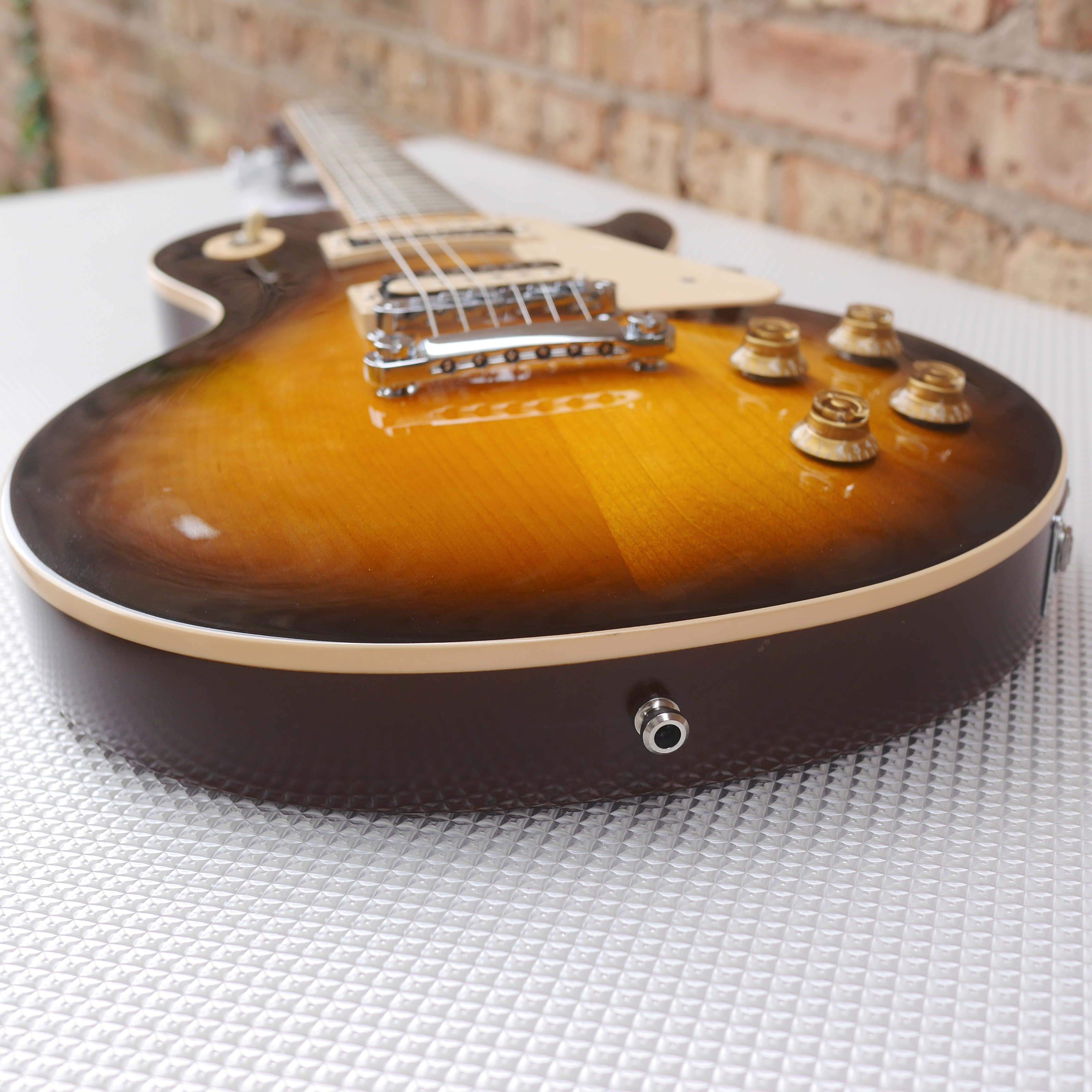 Gibson Les Paul Traditional Pro Exclusive 2011 Vintage Sunburst Excellent