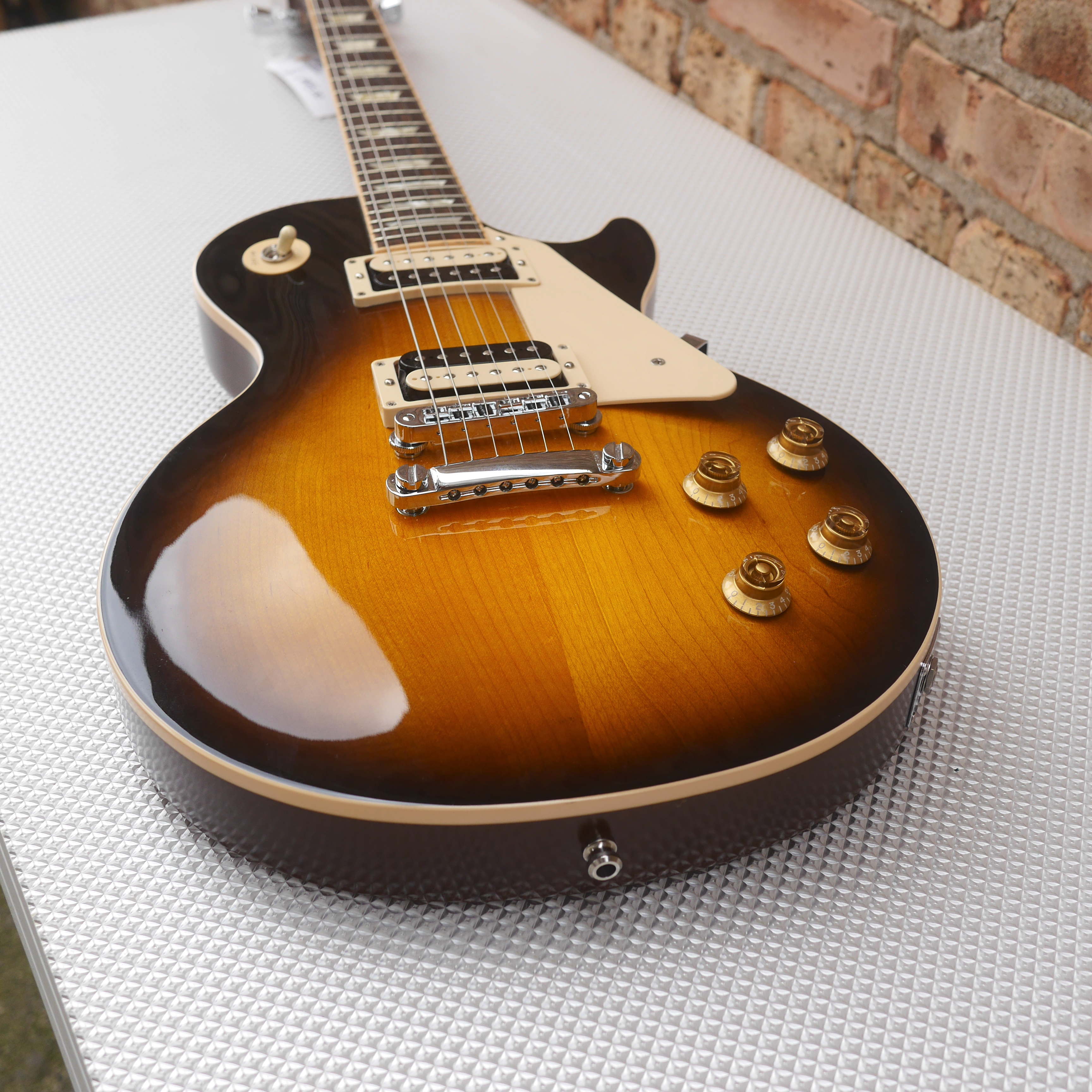 Gibson Les Paul Traditional Pro Exclusive 2011 Vintage Sunburst Excellent