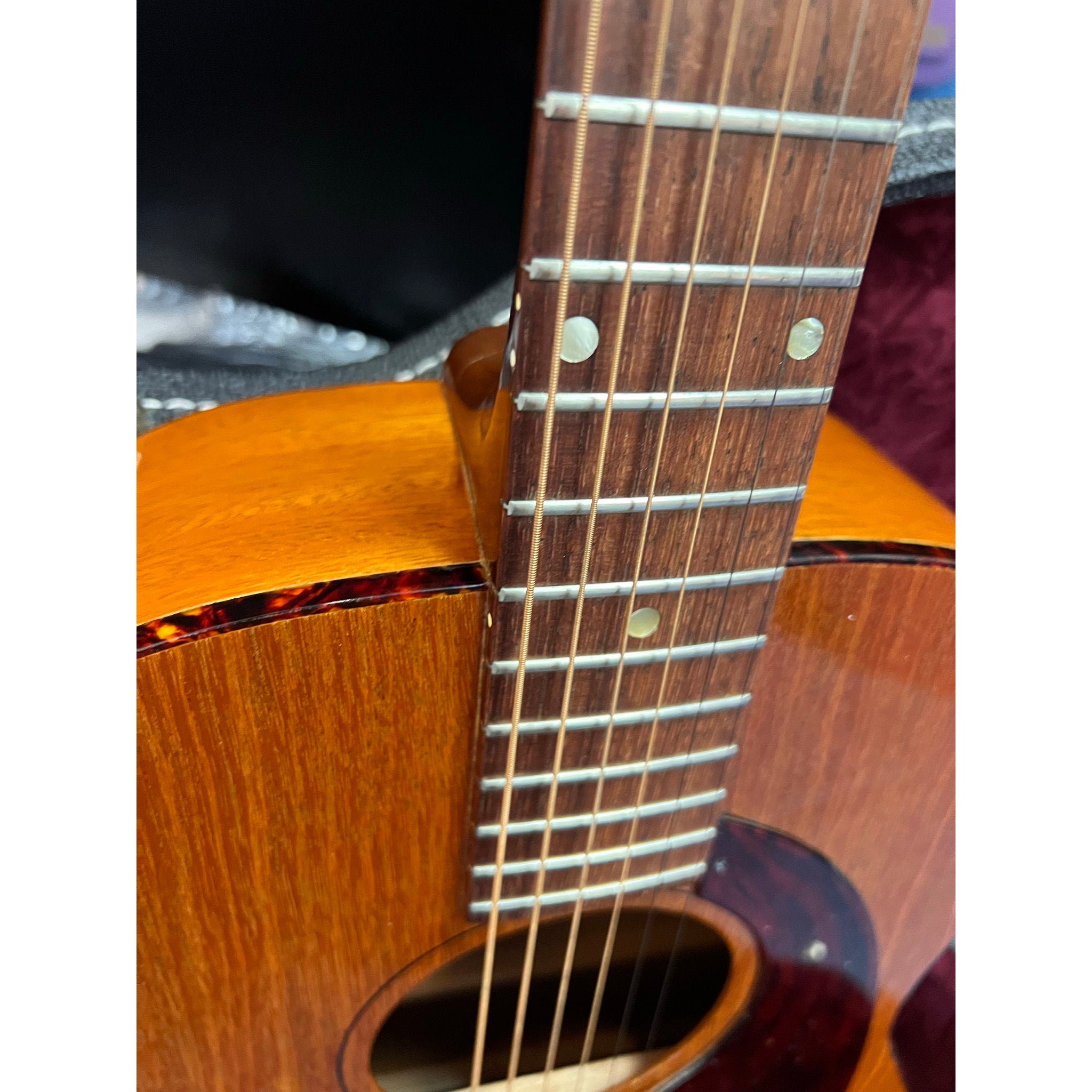 Gibson LG-O Acoustic Guitar 1964 w/hsc (used)