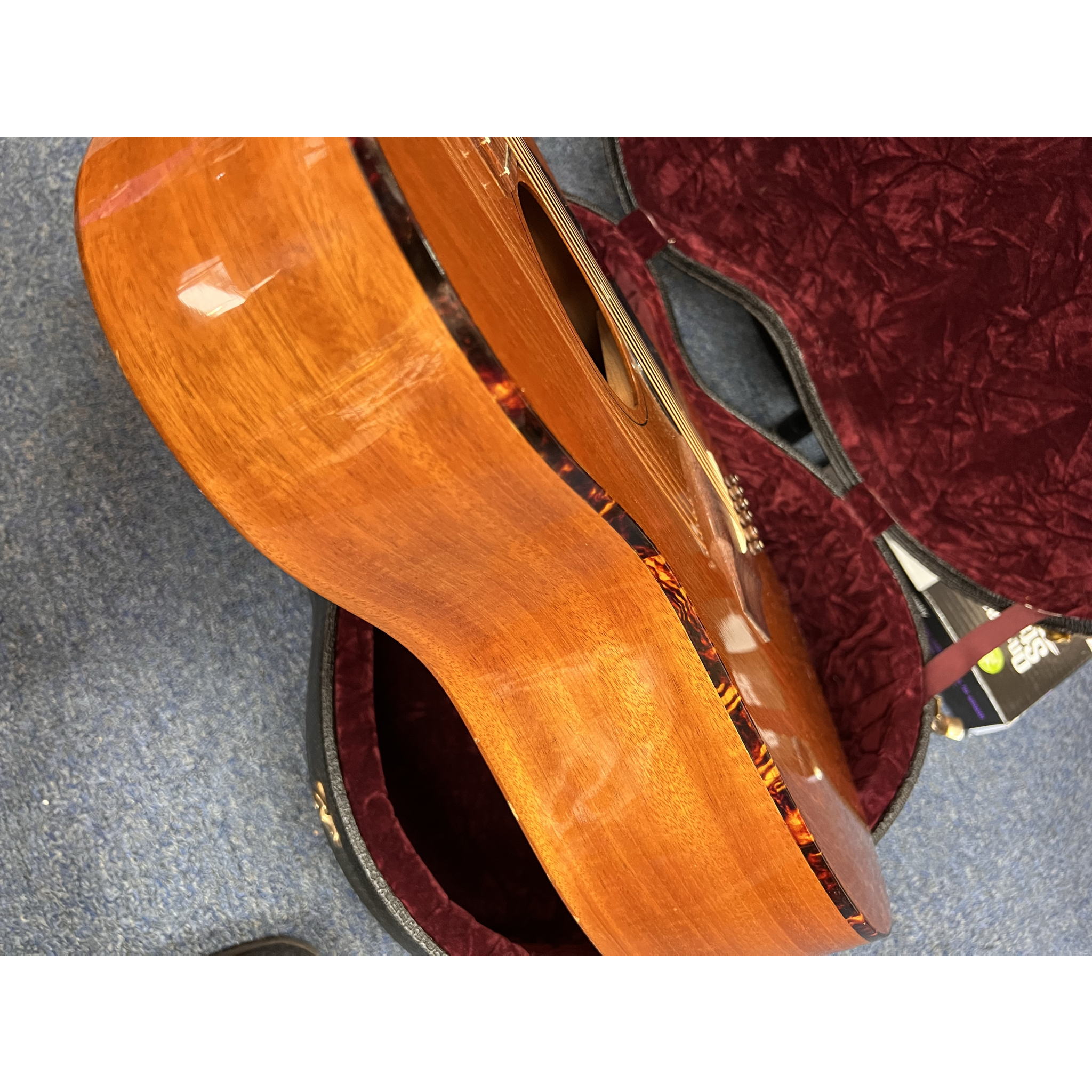 Gibson LG-O Acoustic Guitar 1964 w/hsc (used)