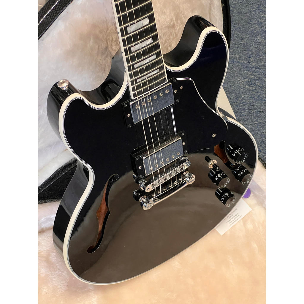 Gibson Midtown Custom Semi-Hollowbody Guitar Black 2014 model  Excellent