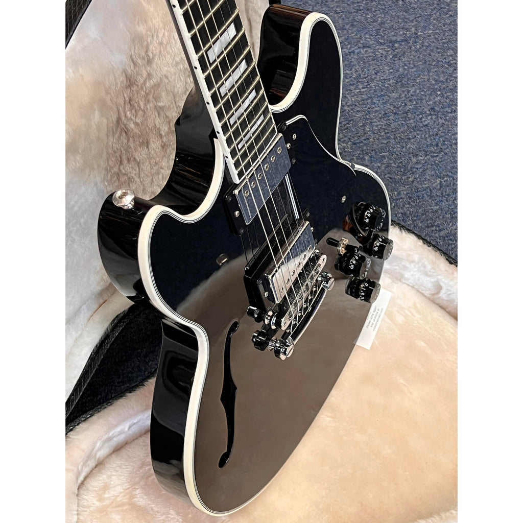 Gibson Midtown Custom Semi-Hollowbody Guitar Black 2014 model  Excellent