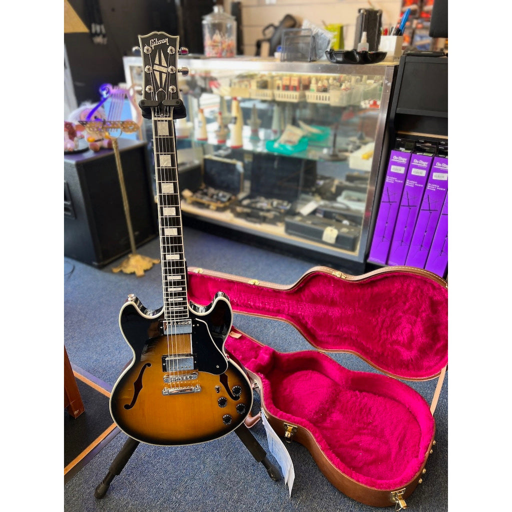 Gibson Midtown Custom Semi-Hollowbody Guitar Sunburst 2012 Excellent