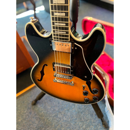 Gibson Midtown Custom Semi-Hollowbody Guitar Sunburst 2012 Excellent