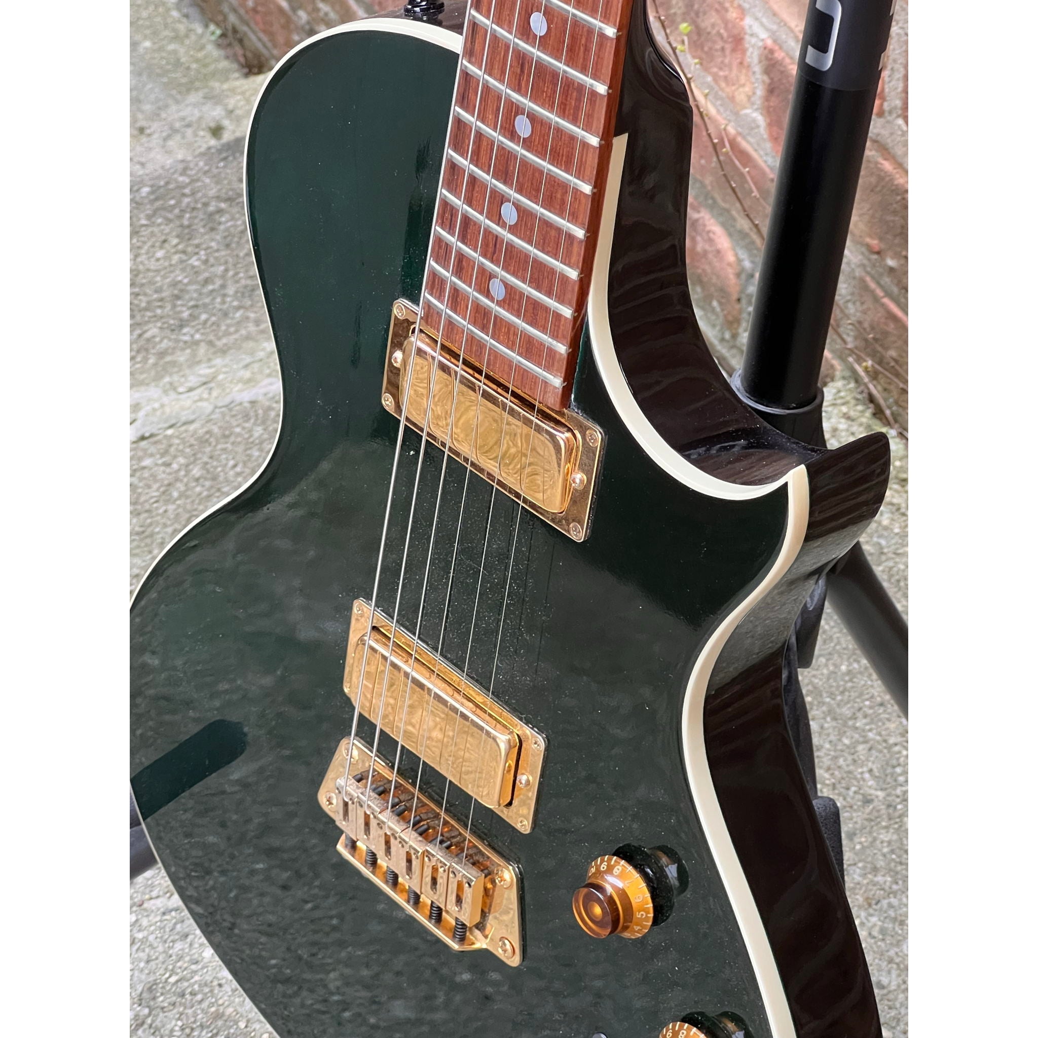 Gibson Nighthawk Landmark Series Everglades Green 1990s