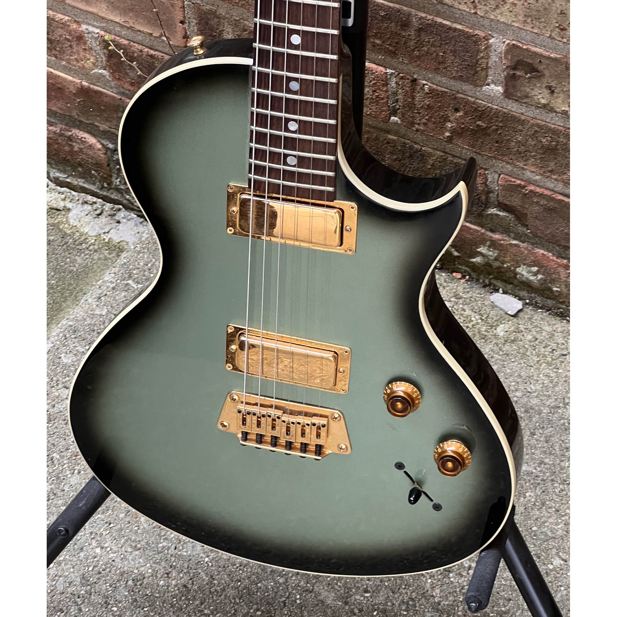 Gibson Nighthawk Landmark Series Navajo Turquoise 1990s