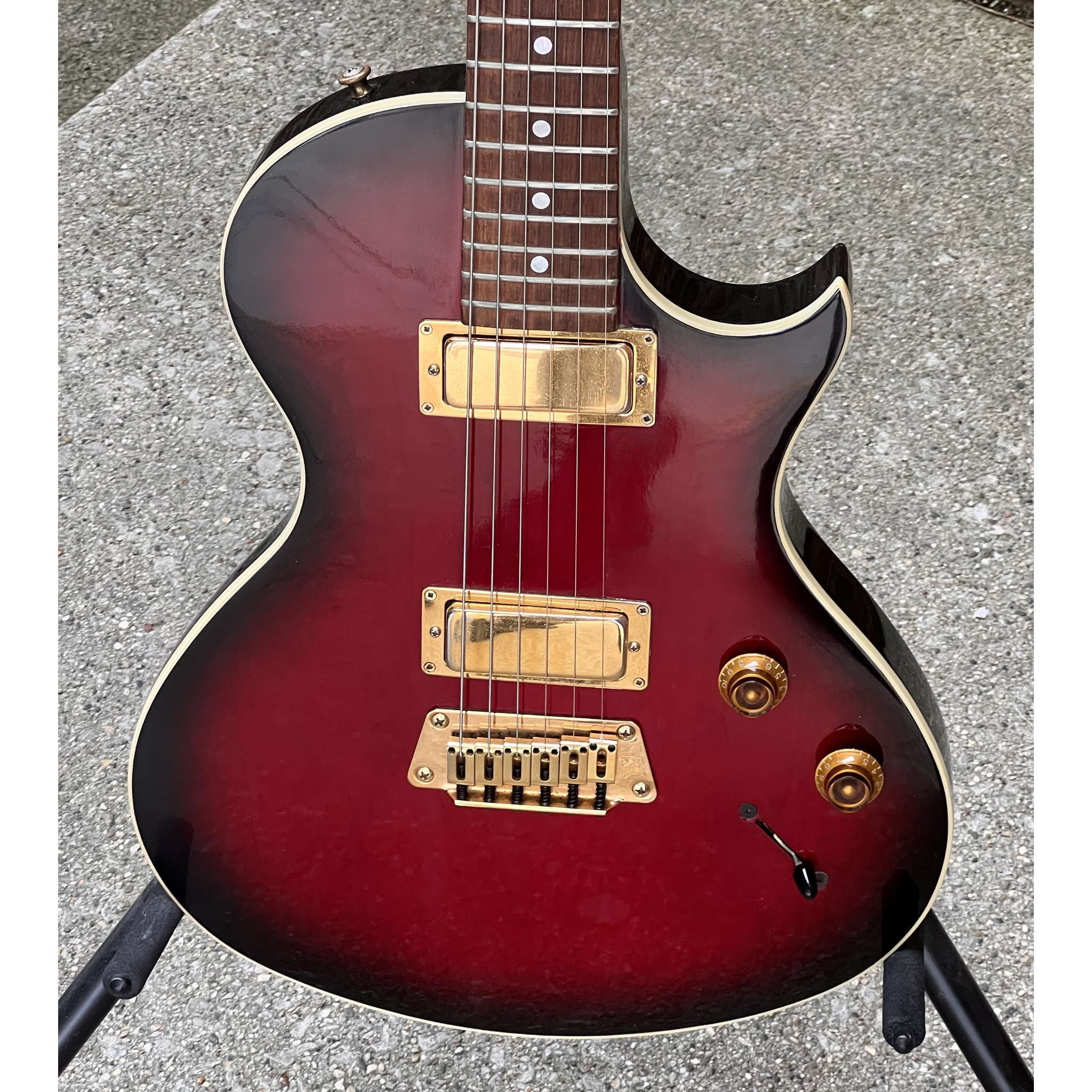 Gibson Nighthawk Landmark Series Sequoia Red 1990s