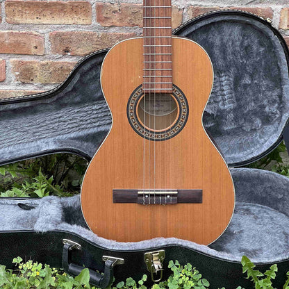 Godin La Patrie Motif Classical Guitar w/Hard Shell Case