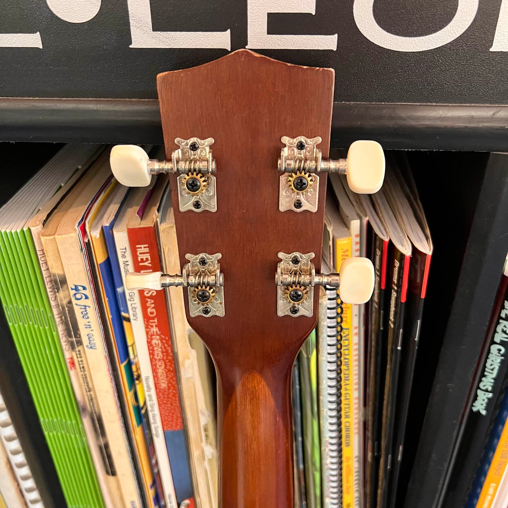 Gremlin Baritone Ukulele w/case (used)
