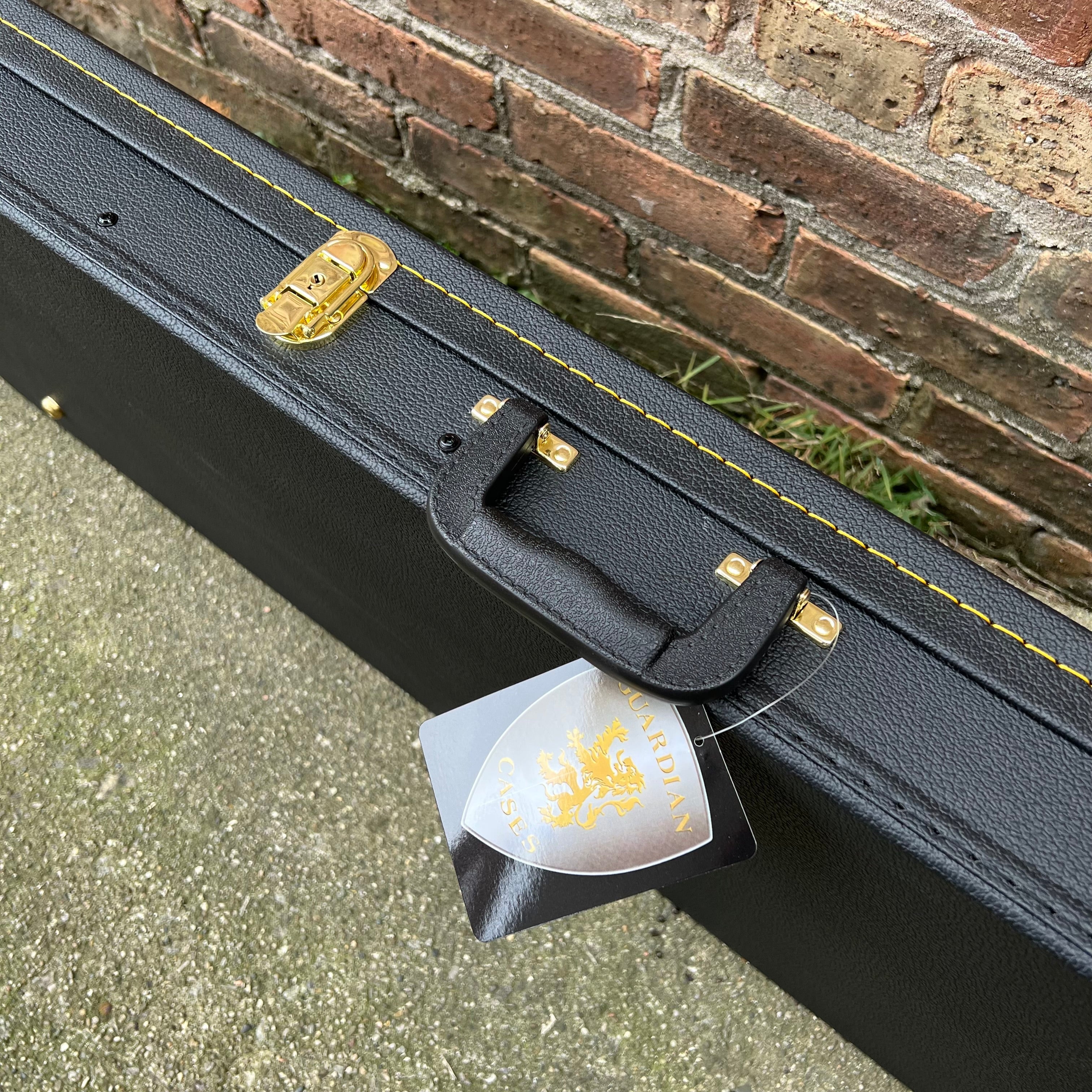 Guardian Hard Shell Case Strat/Tele Style