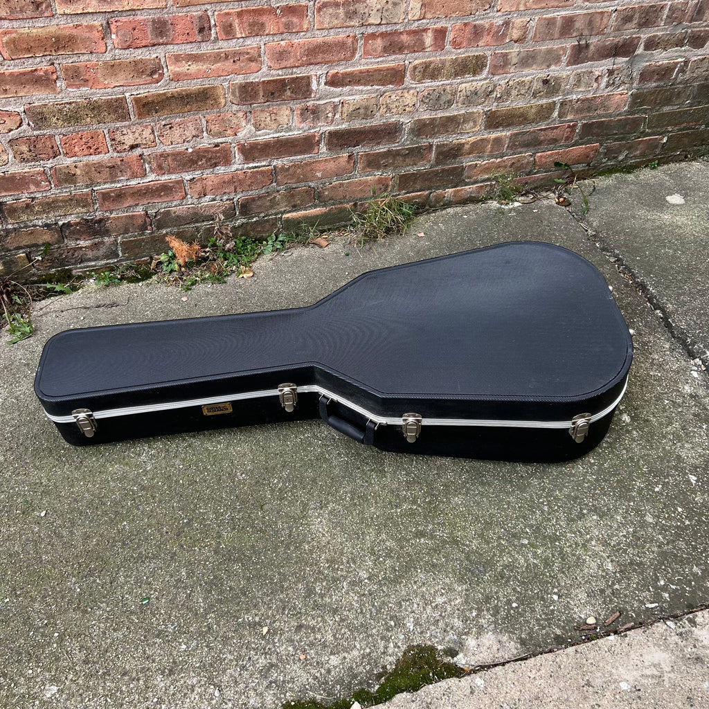 Guitar Research Acoustic Guitar Case Used
