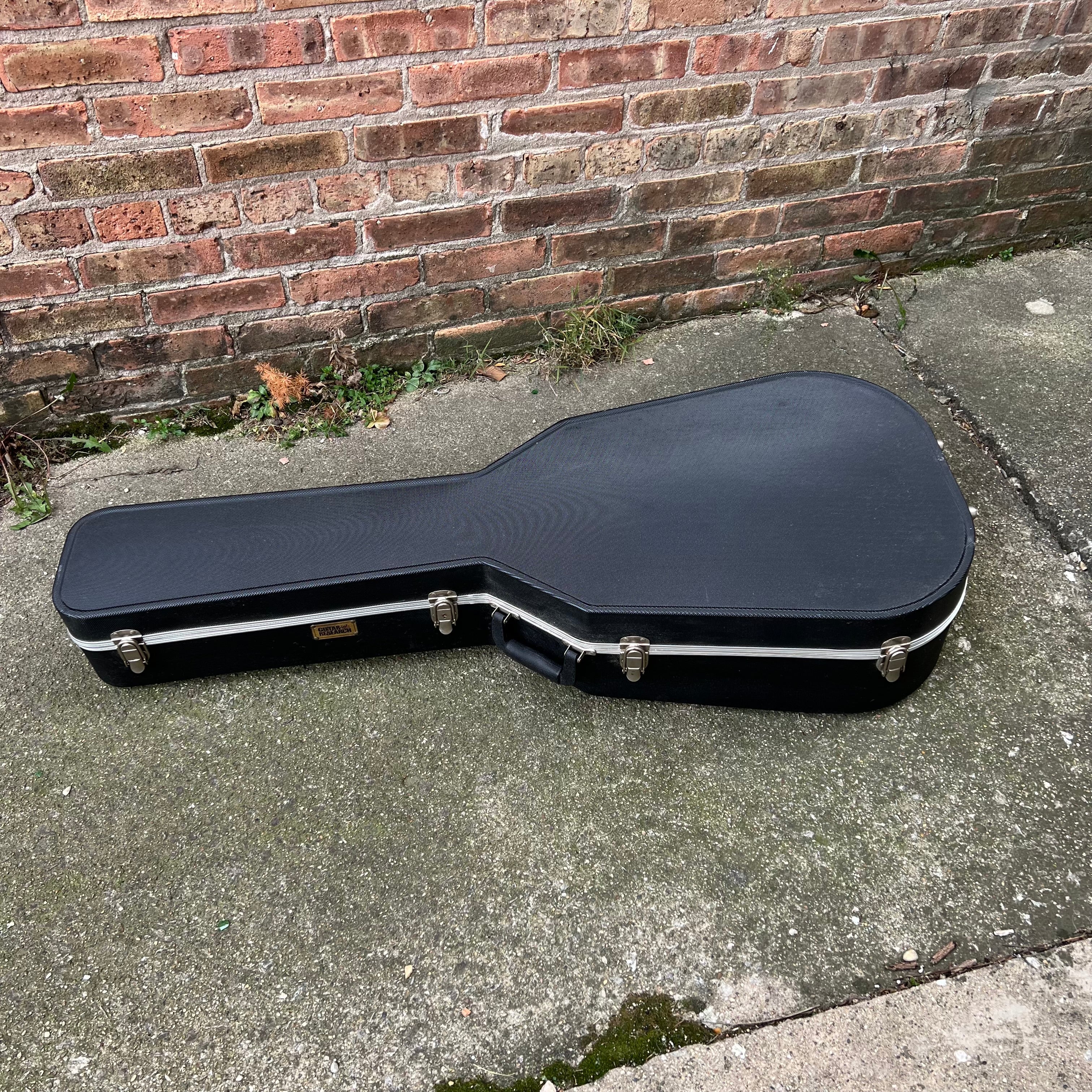 Guitar Research Acoustic Guitar Case Used