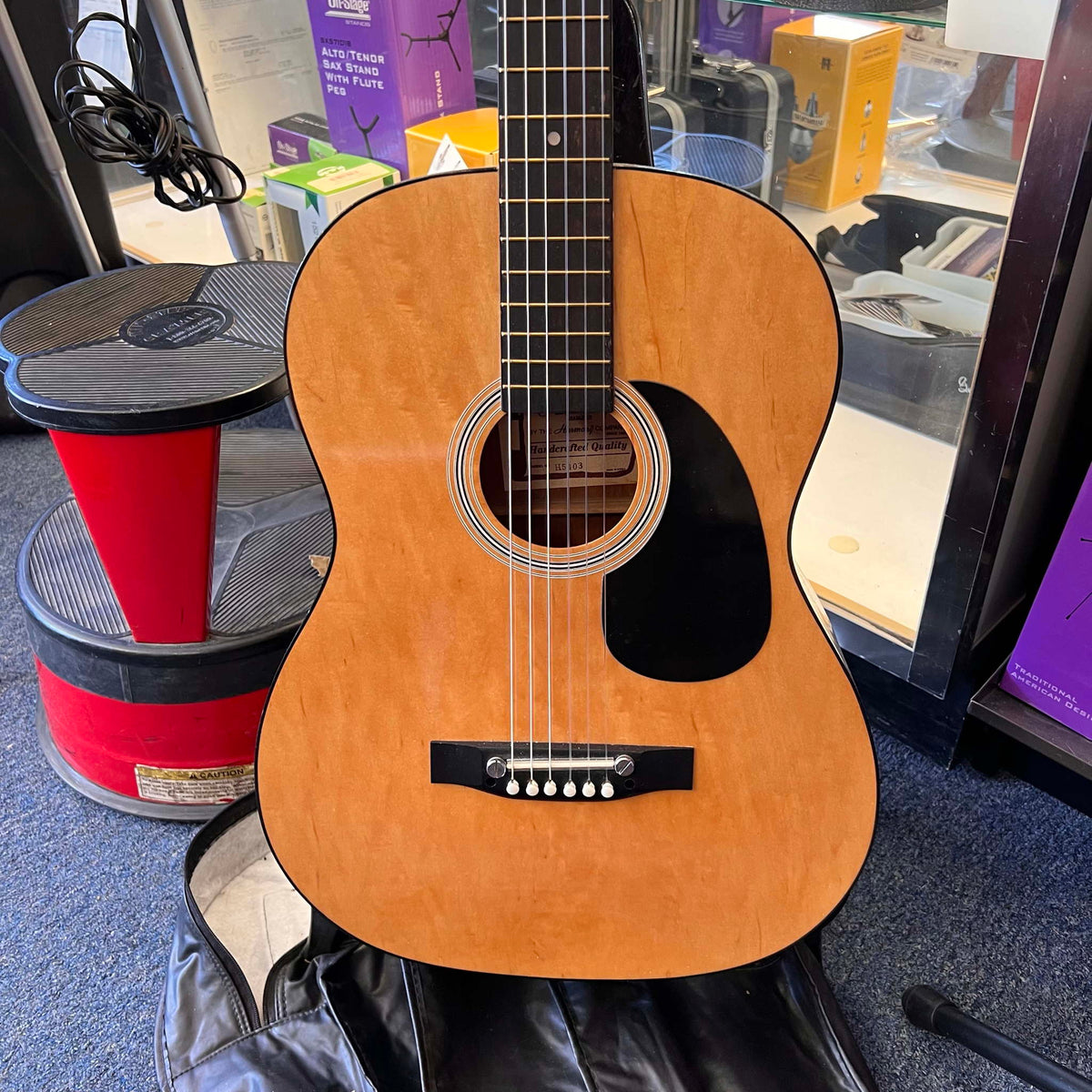 Harmony Marquis H5403 Nylon String Acoustic Guitar (used)