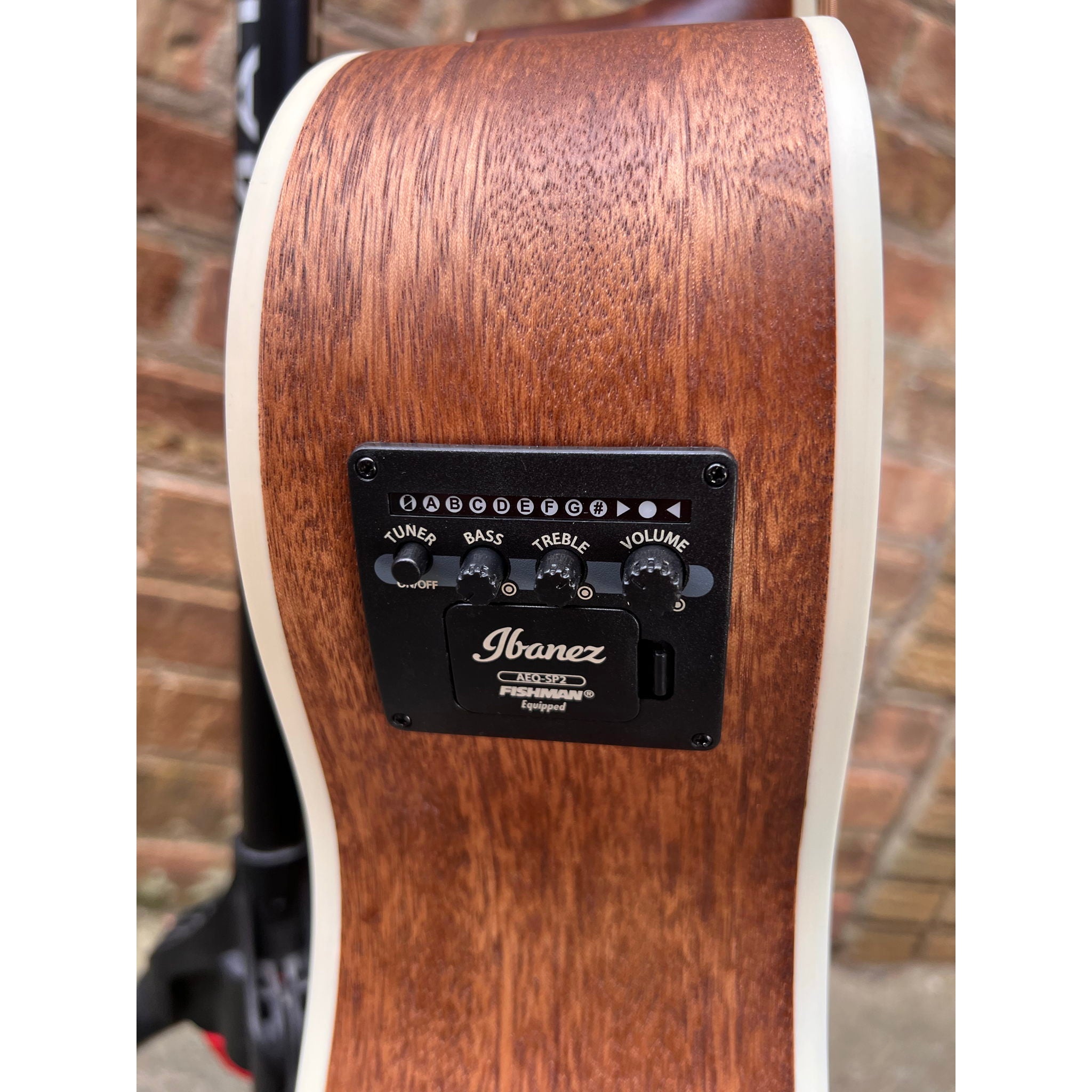 Ibanez Artwood AC340CE Cutaway Grand Concert Acoustic-Electric Guitar - Open Pore Natural