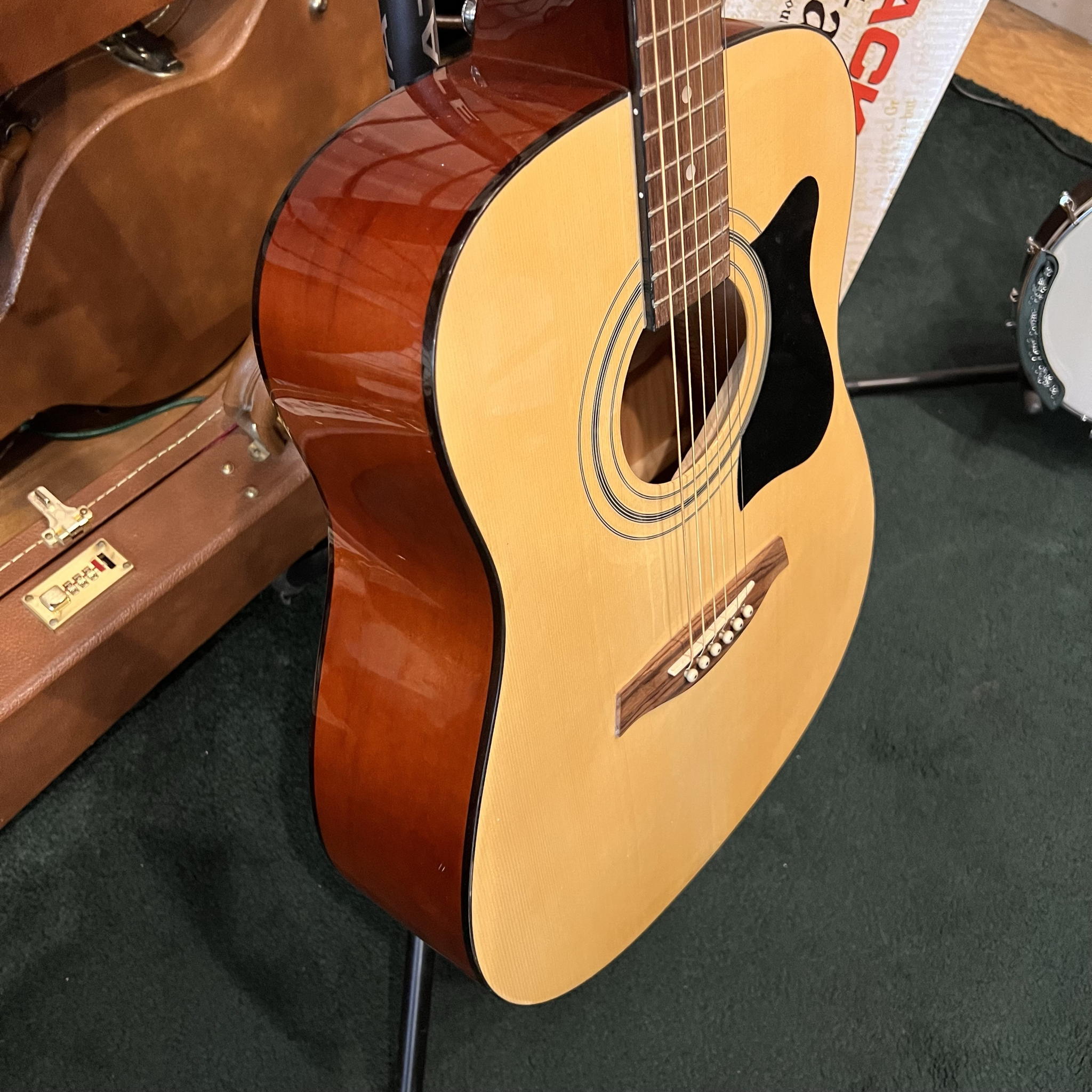 Ibanez Dreadnought Acoustic Guitar V50MJP-NT-2Y-02 (used)