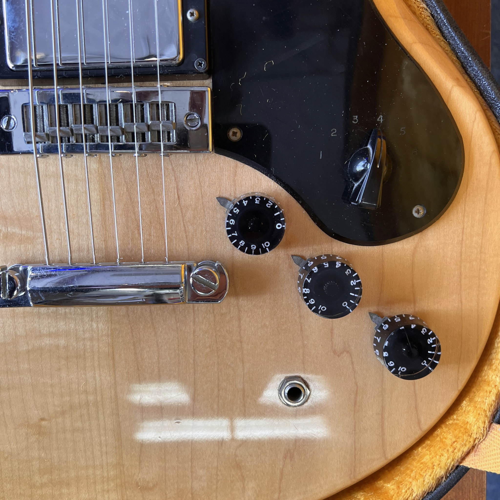 Ibanez Electric Guitar 2451 NT Vintage w/OHSC (copy of Gibson L6-S) 1976