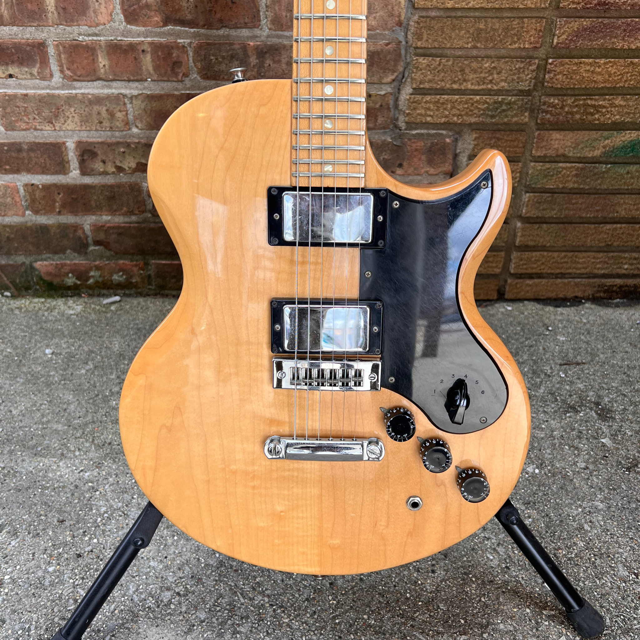 Ibanez Electric Guitar 2451 NT Vintage w/OHSC (copy of Gibson L6-S) 1976
