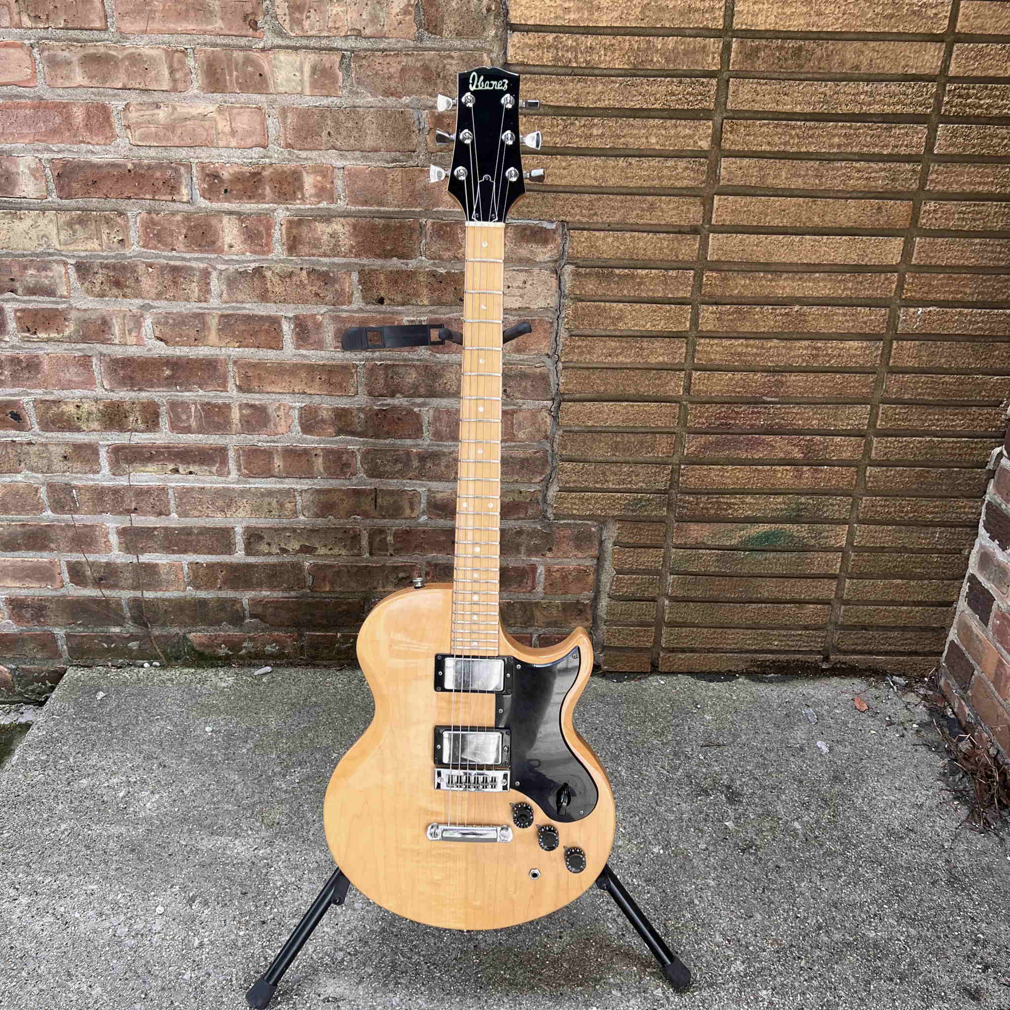 Ibanez Electric Guitar 2451 NT Vintage w/OHSC (copy of Gibson L6-S) 1976