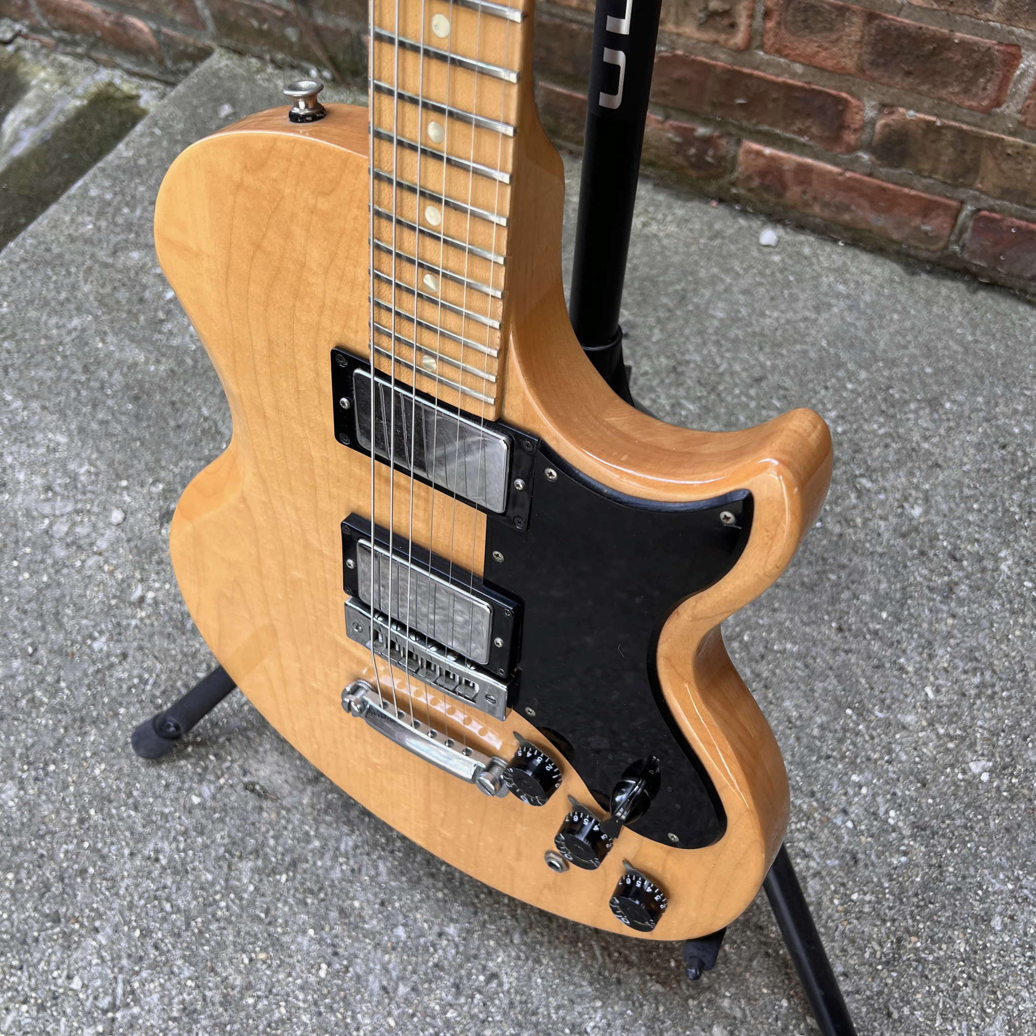Ibanez Electric Guitar 2451 NT Vintage w/OHSC (copy of Gibson L6-S) 1976
