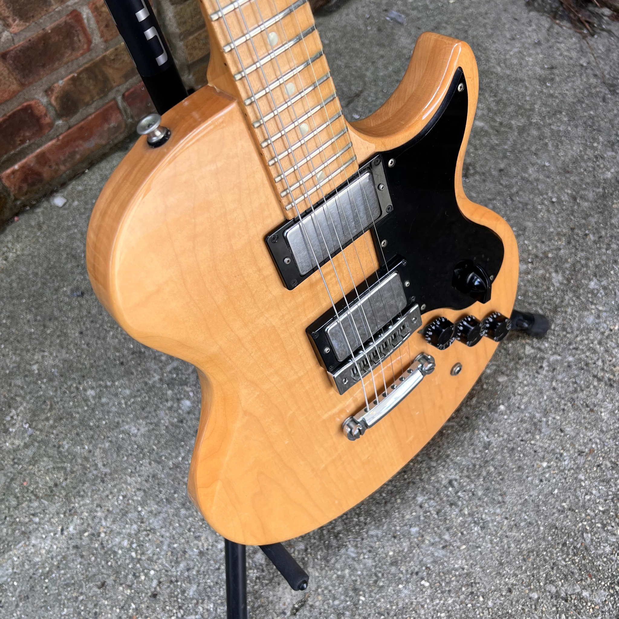 Ibanez Electric Guitar 2451 NT Vintage w/OHSC (copy of Gibson L6-S) 1976
