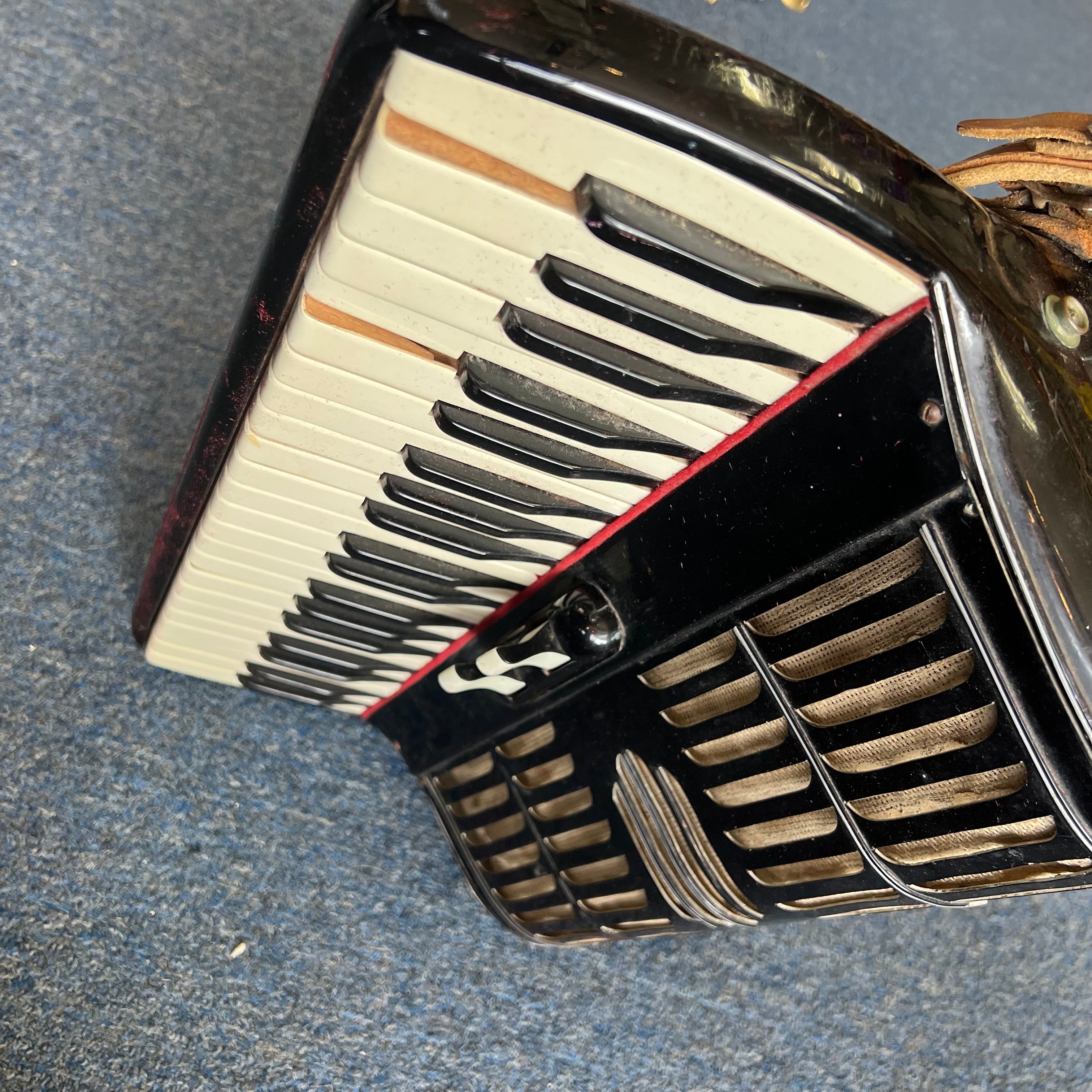 Italian Piano Accordion 1950s Parts or Repair
