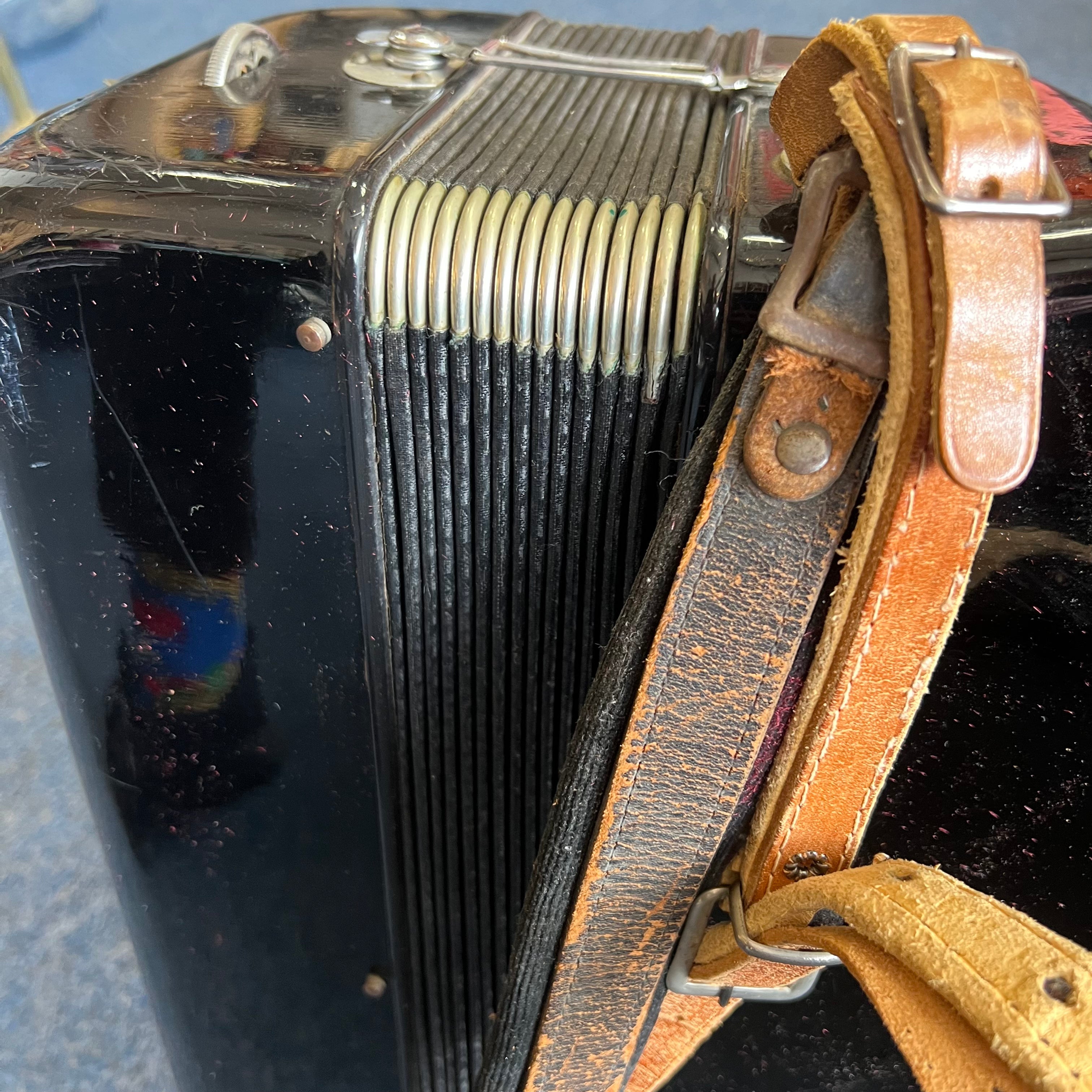 Italian Piano Accordion 1950s Parts or Repair