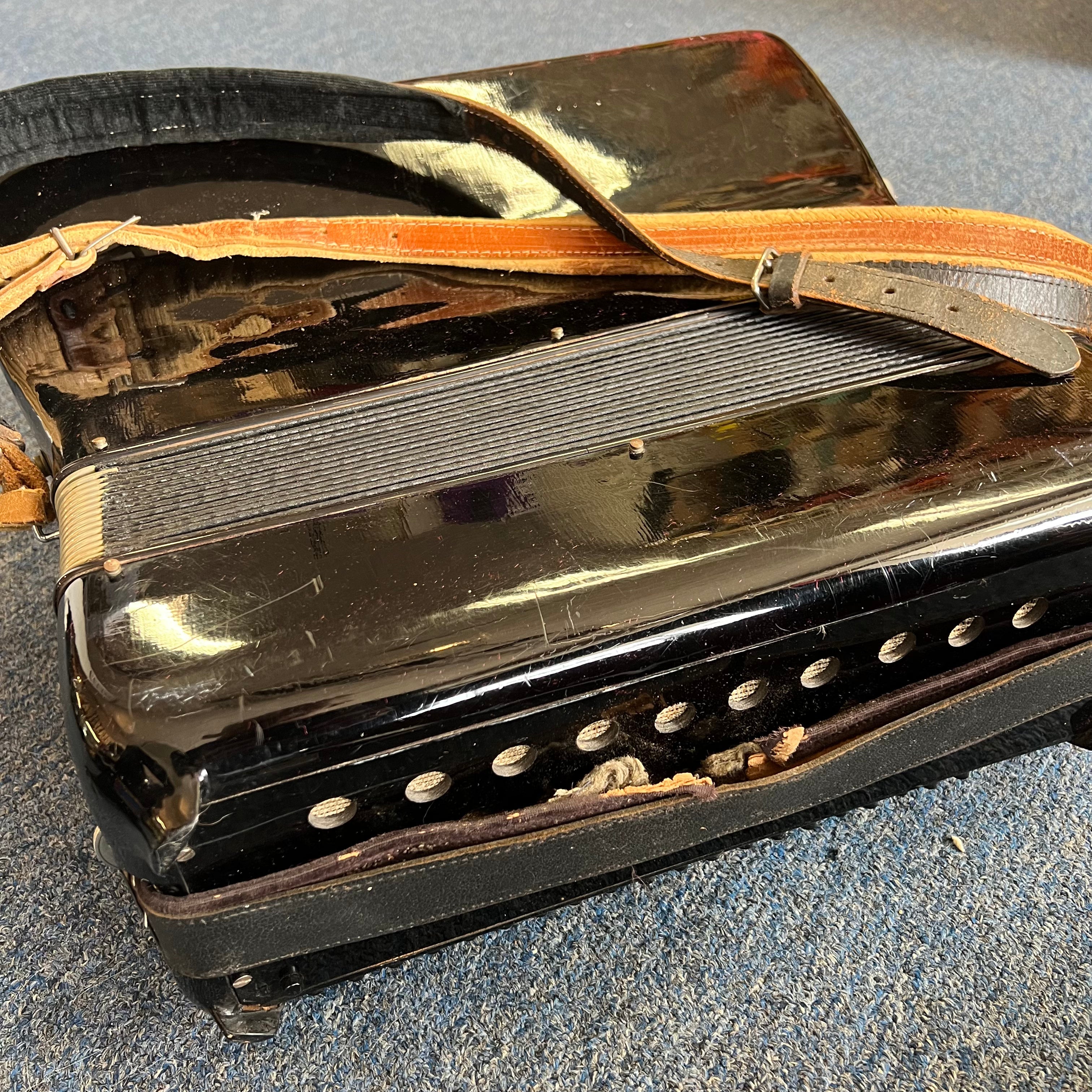 Italian Piano Accordion 1950s Parts or Repair