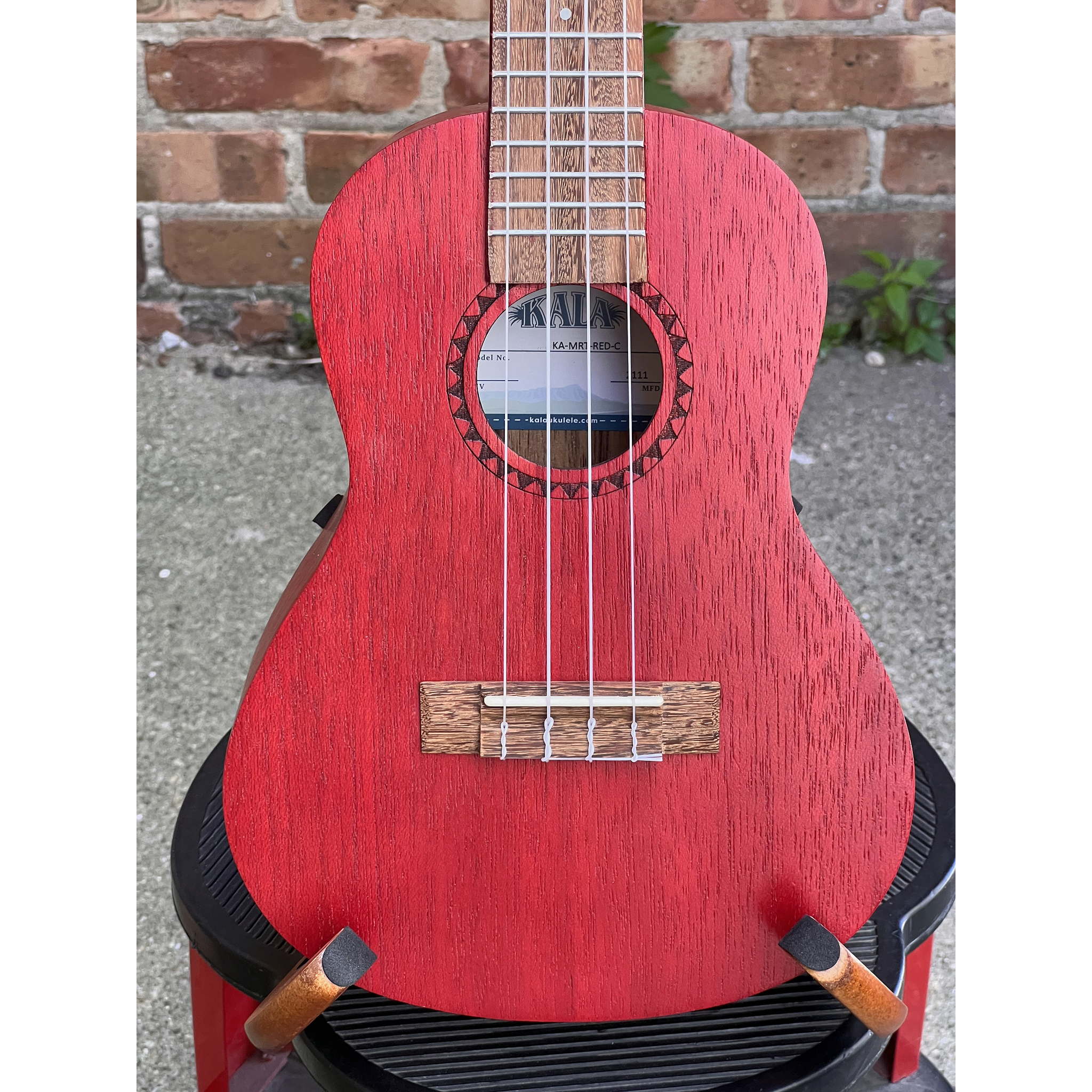 Kala Red Stained Meranti Concert Ukulele
