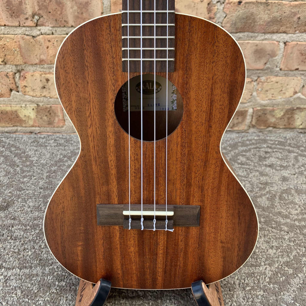 Kala Tenor Ukulele w/EQ Mahogany