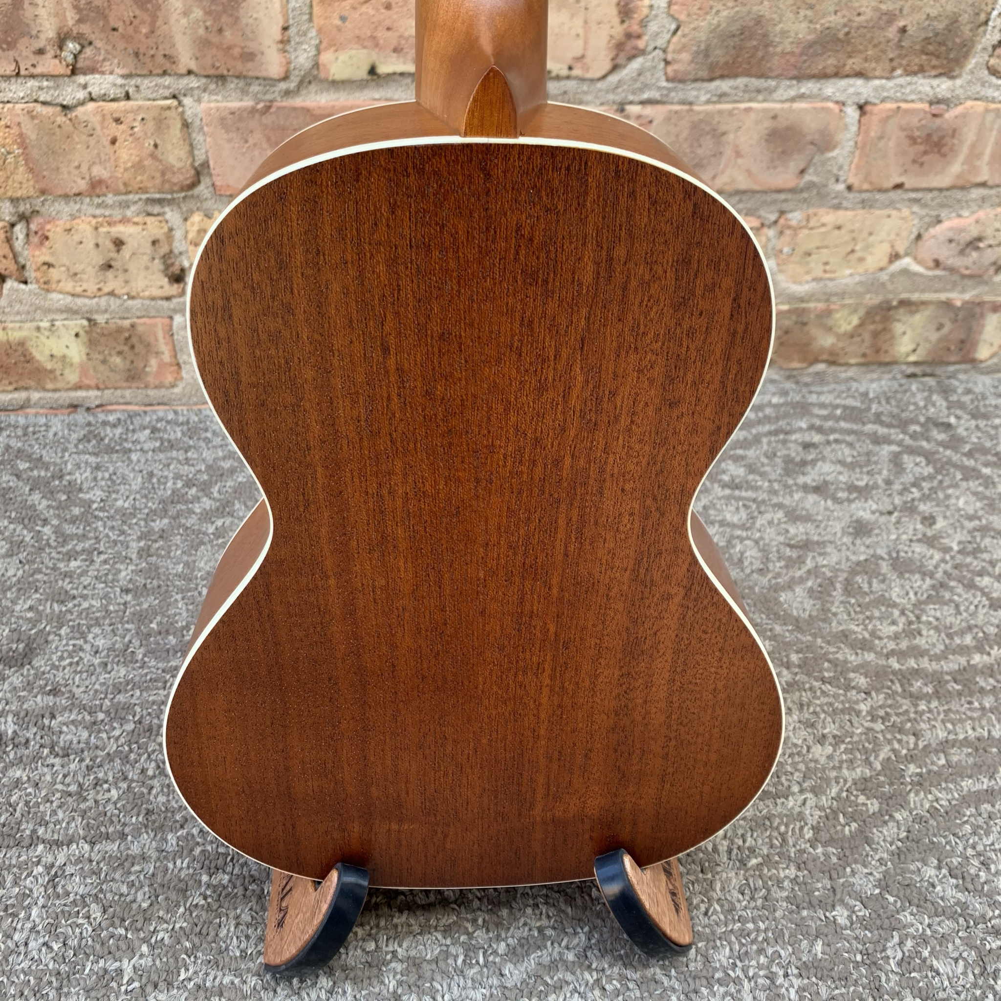 Kala Tenor Ukulele w/EQ Mahogany
