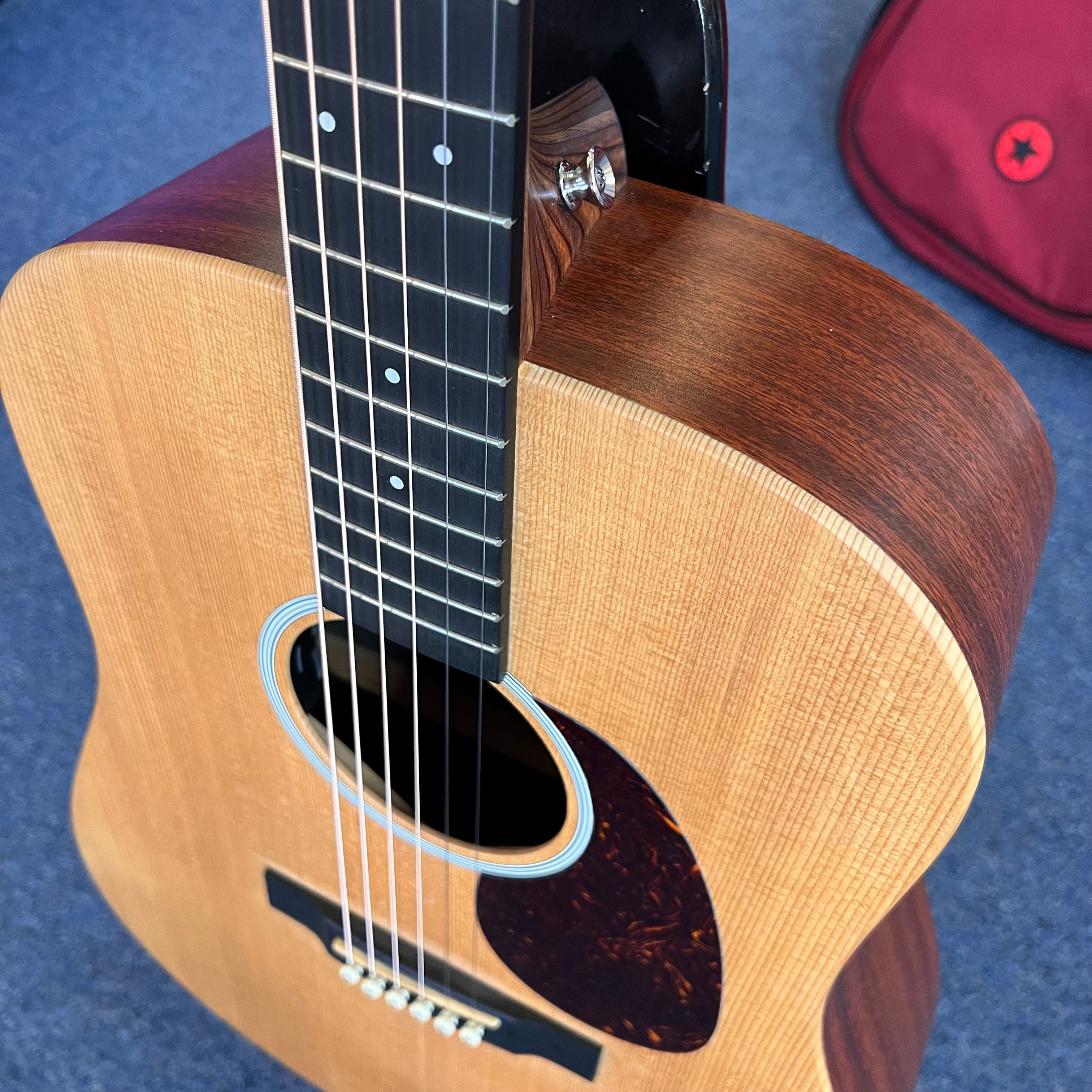 Martin X Series Special Acoustic-Electric Guitar like new  DX2E (used)