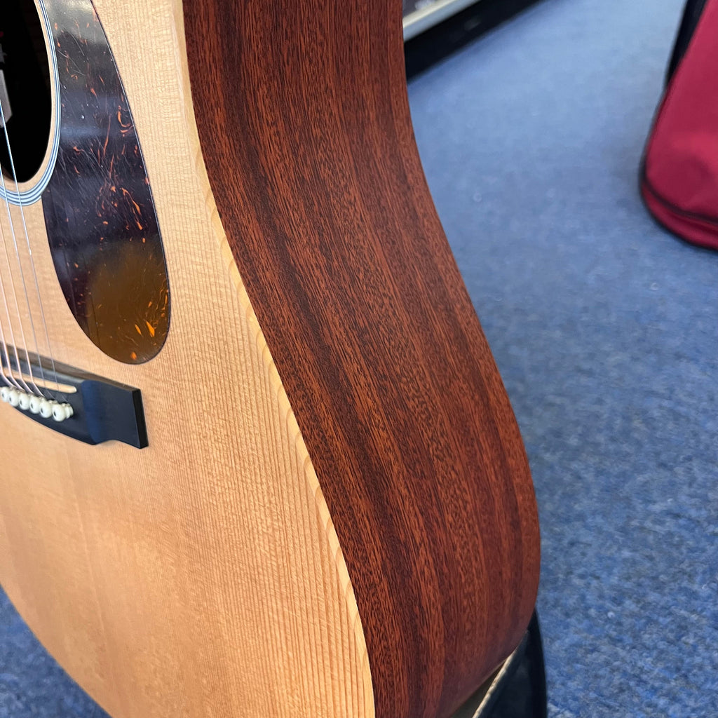 Martin X Series Special Acoustic-Electric Guitar like new  DX2E (used)